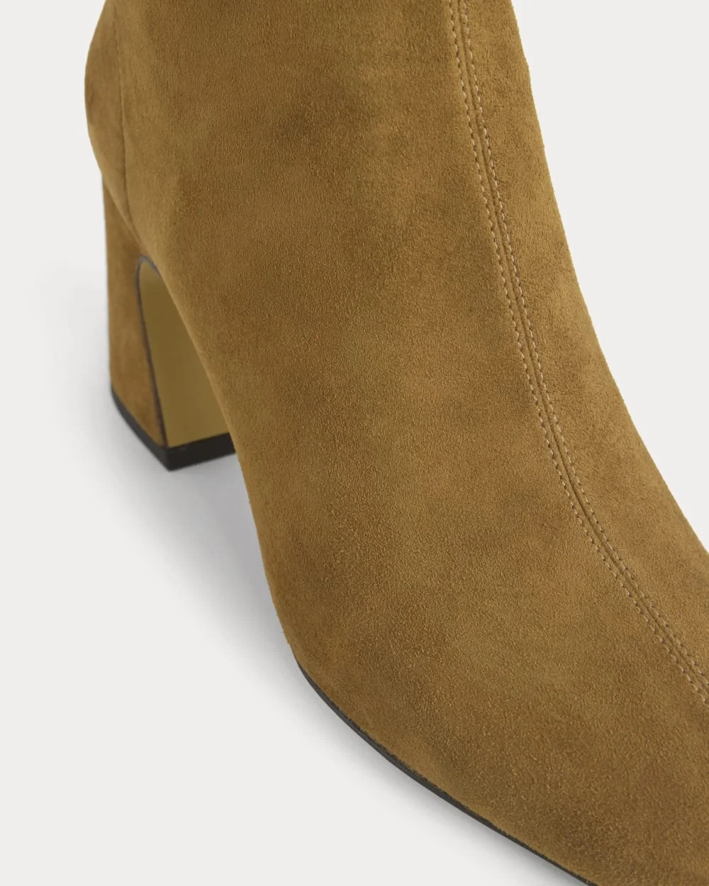 Leather Curved-Heel Boot | Russet (2)
