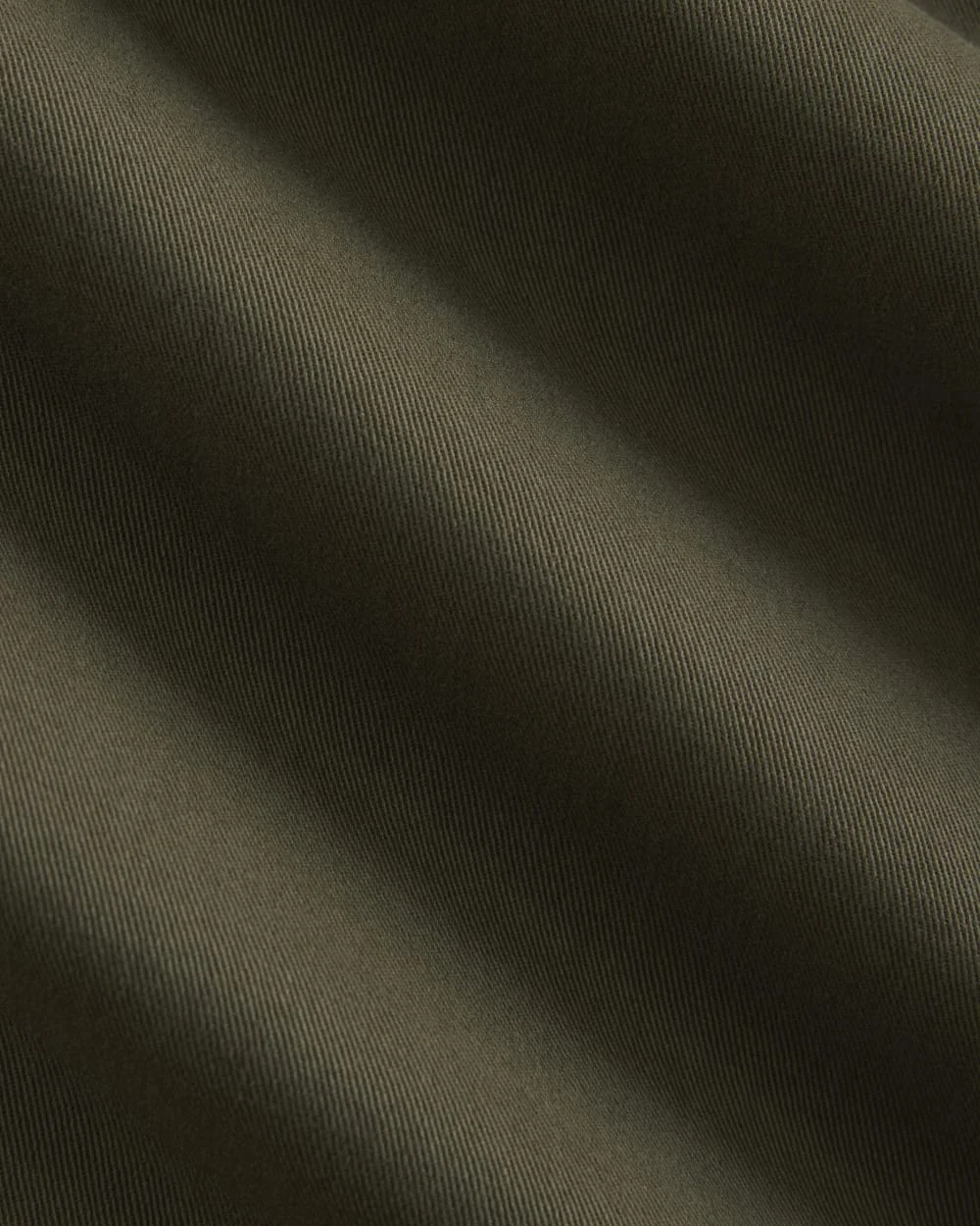 Everyday Relaxed-Fit Chino | Olive Night (2)