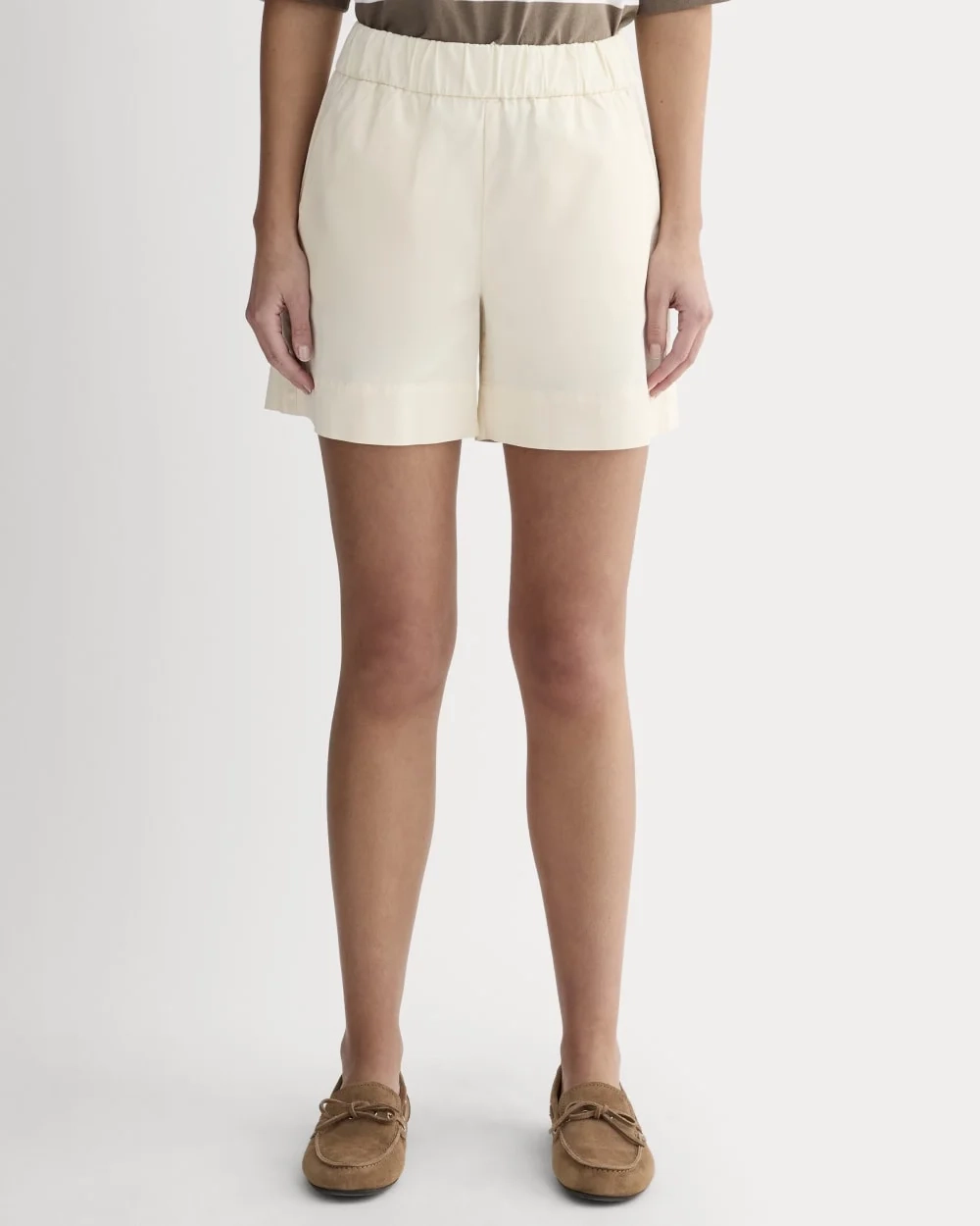 The Easy Short | Canvas (2)