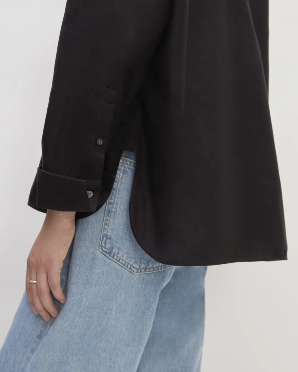 The Boxy Oxford | Black (2)