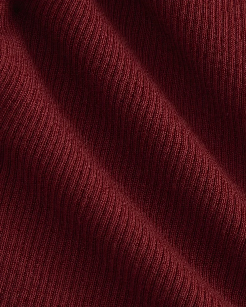 The Cardigan in Ultrasoft Merino | Merlot (2)