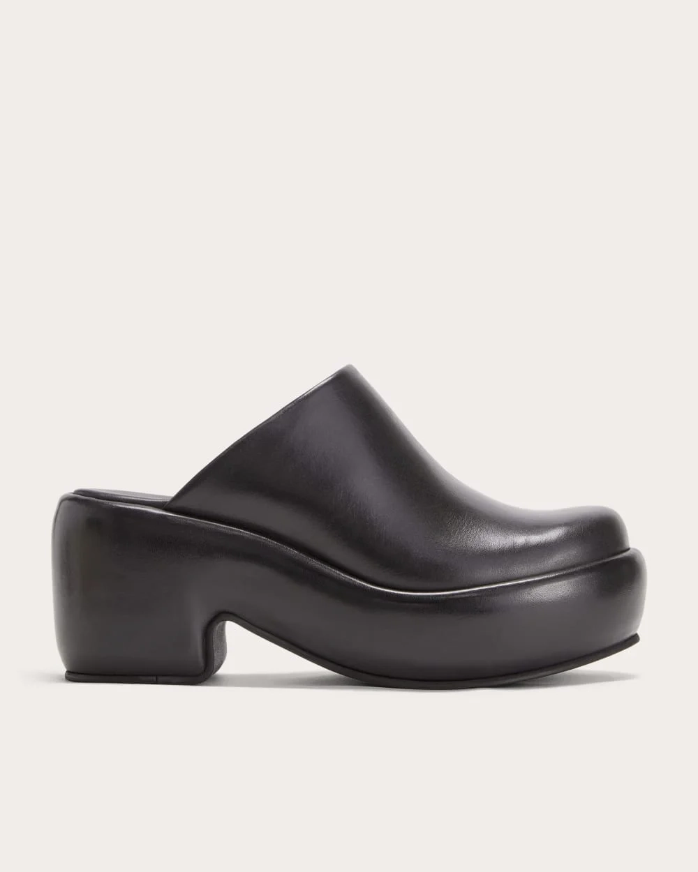 The Puffa Clog | Black