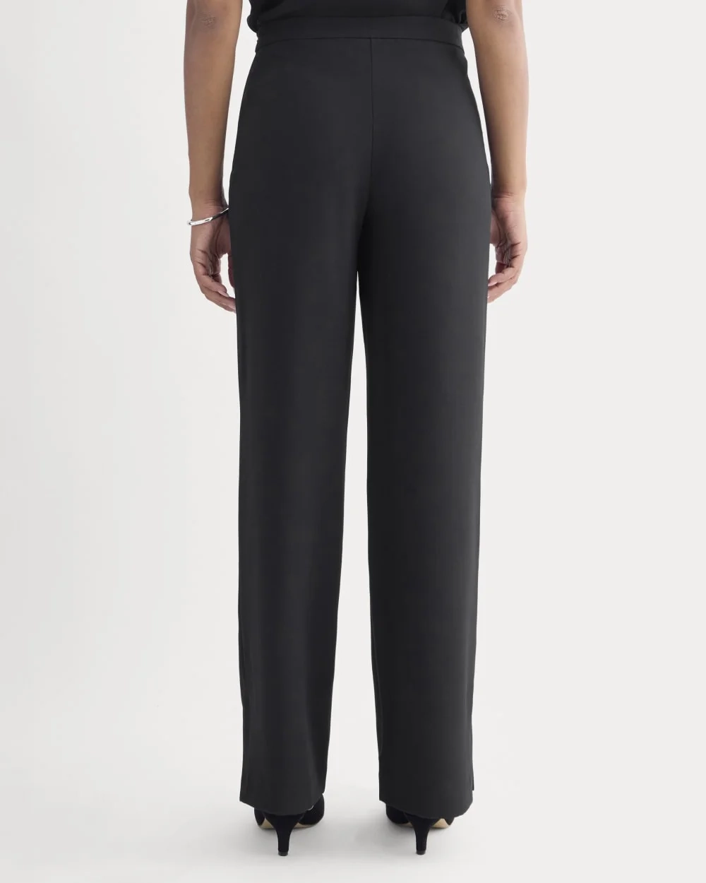 Drapey Crepe Pant | Black (2)