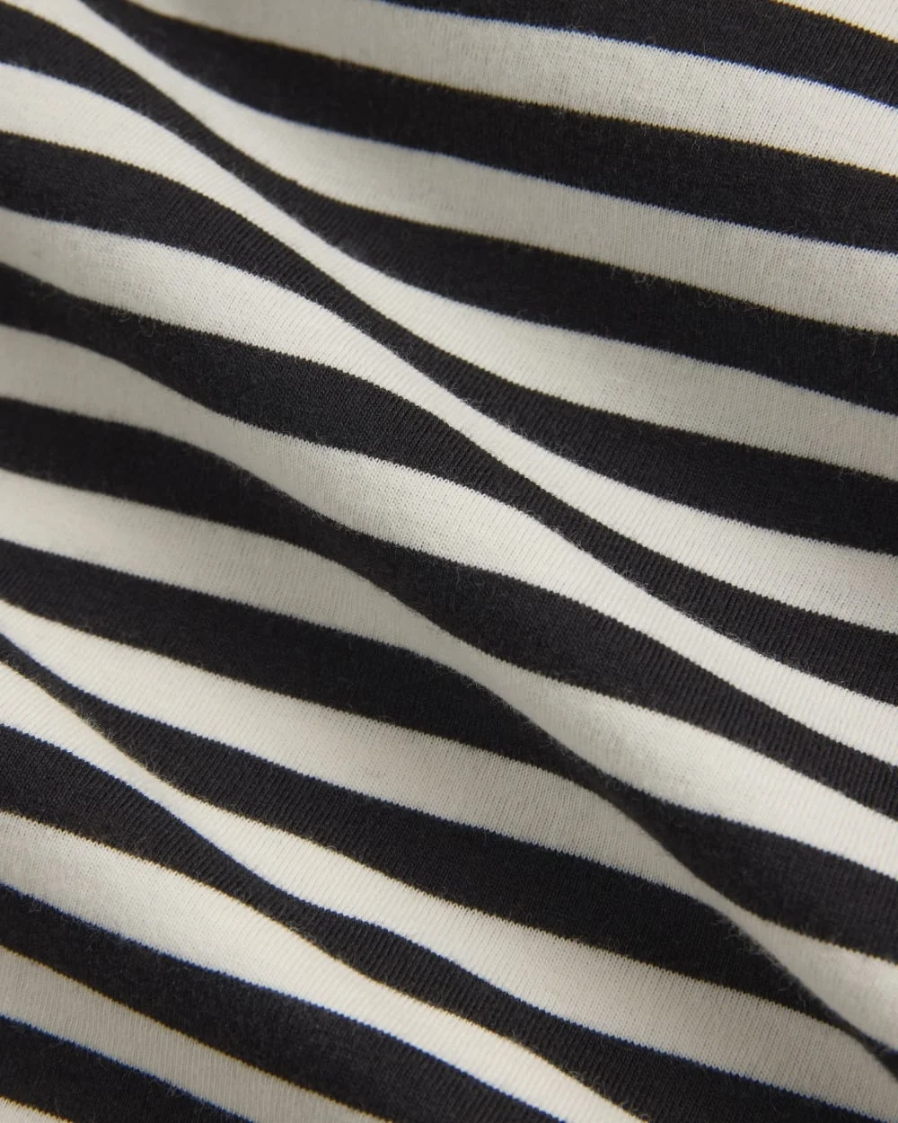 The Muscle Tee in Essential Cotton | Bone / Black (2)