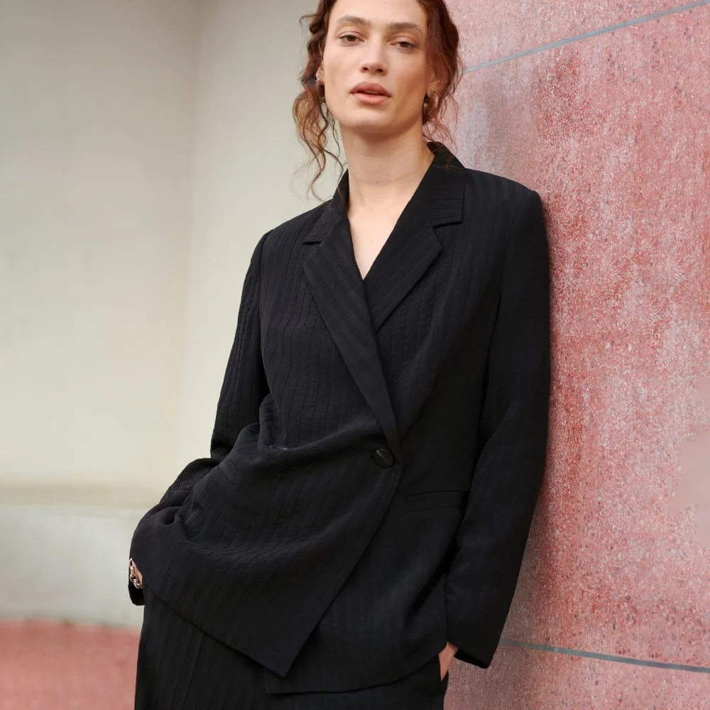 The Drapey City Stripe Blazer | Black (2)