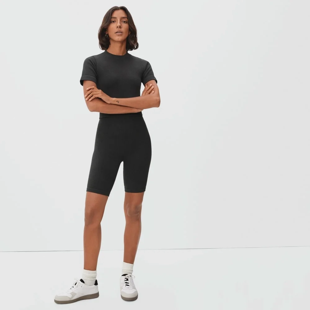 The Seamless Tee | Black (2)