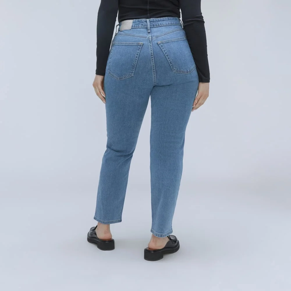 The Cheeky Hourglass Jean | Stone-Washed Sky | 26.5" Inseam (2)