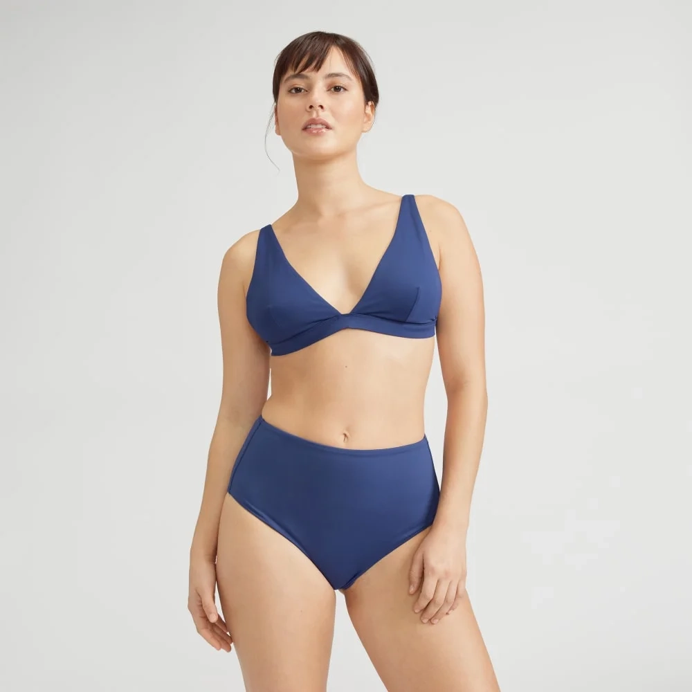 The ReNew Plunge Triangle Top | Navy (3)
