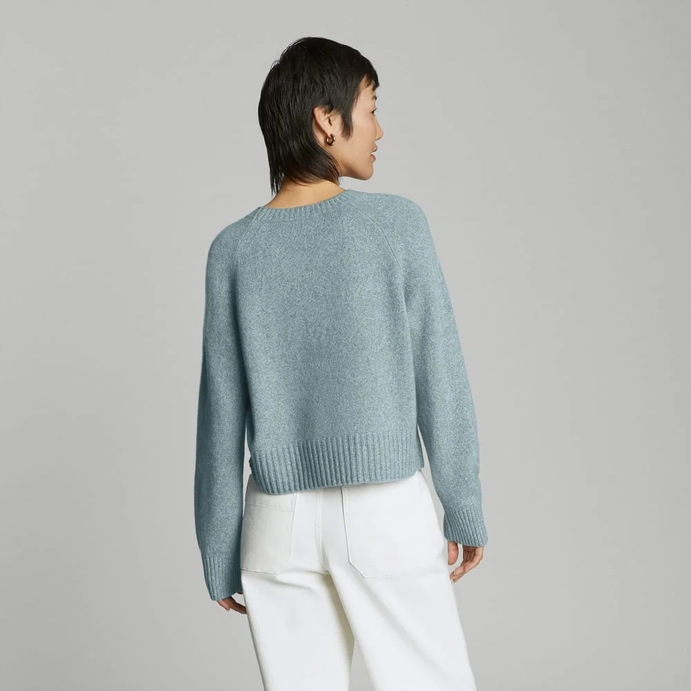 The Cashmere Boxy Crew | Spring Lake Twist (2)