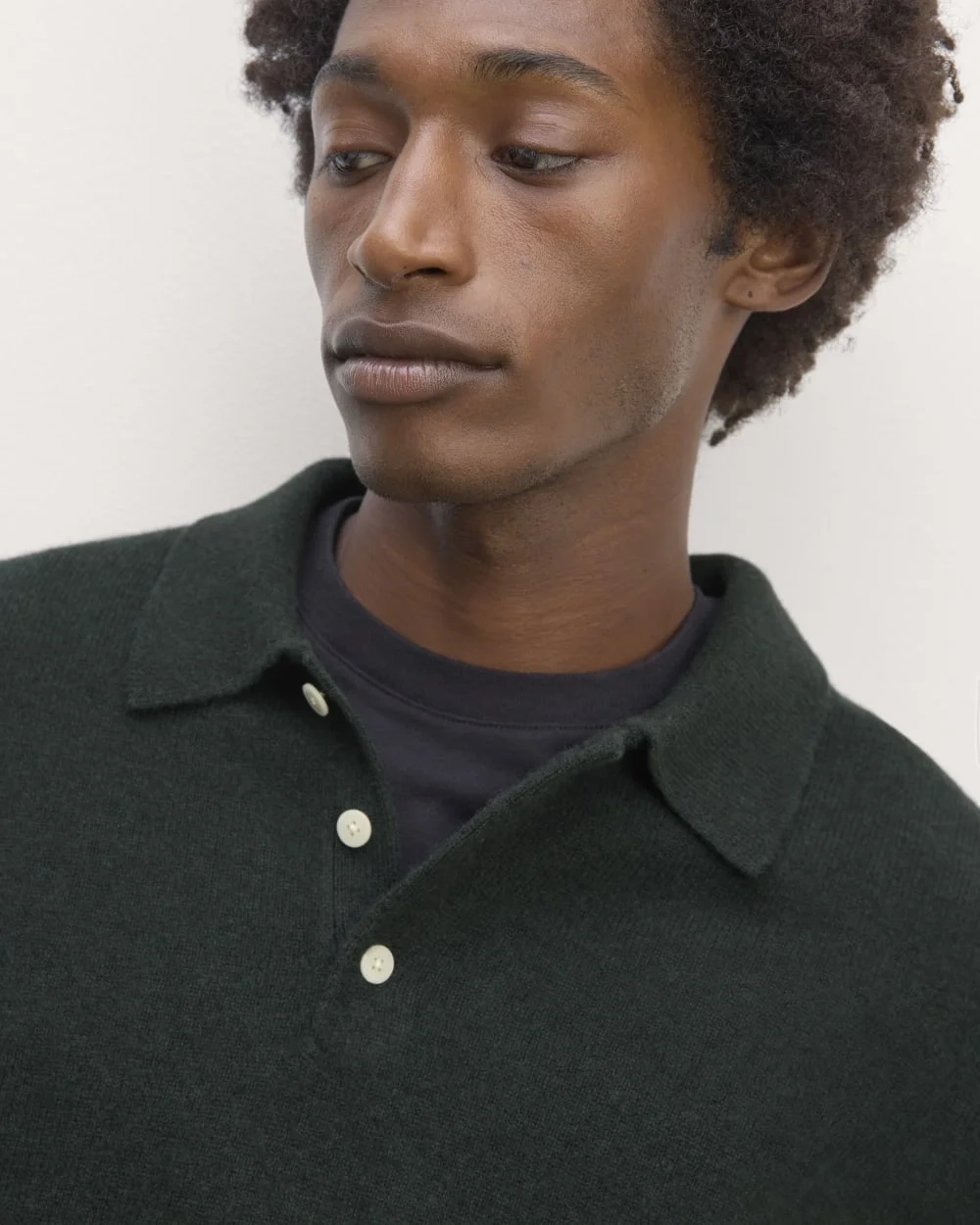 The Classic Polo in Luxe Merino | Heather Scarab Green (2)