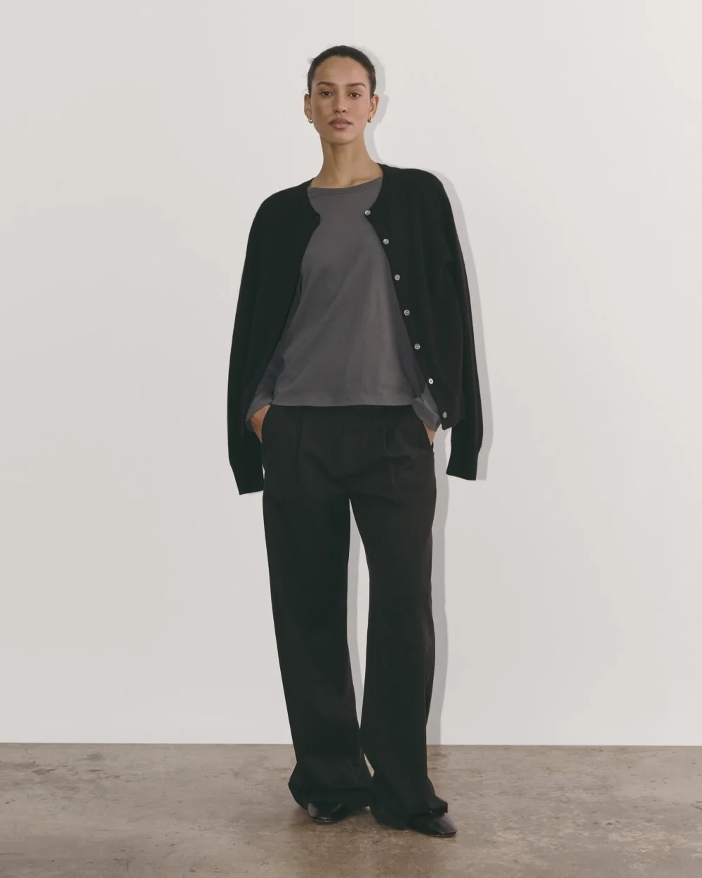 The Air Long-Sleeve Tee | Graphite (2)