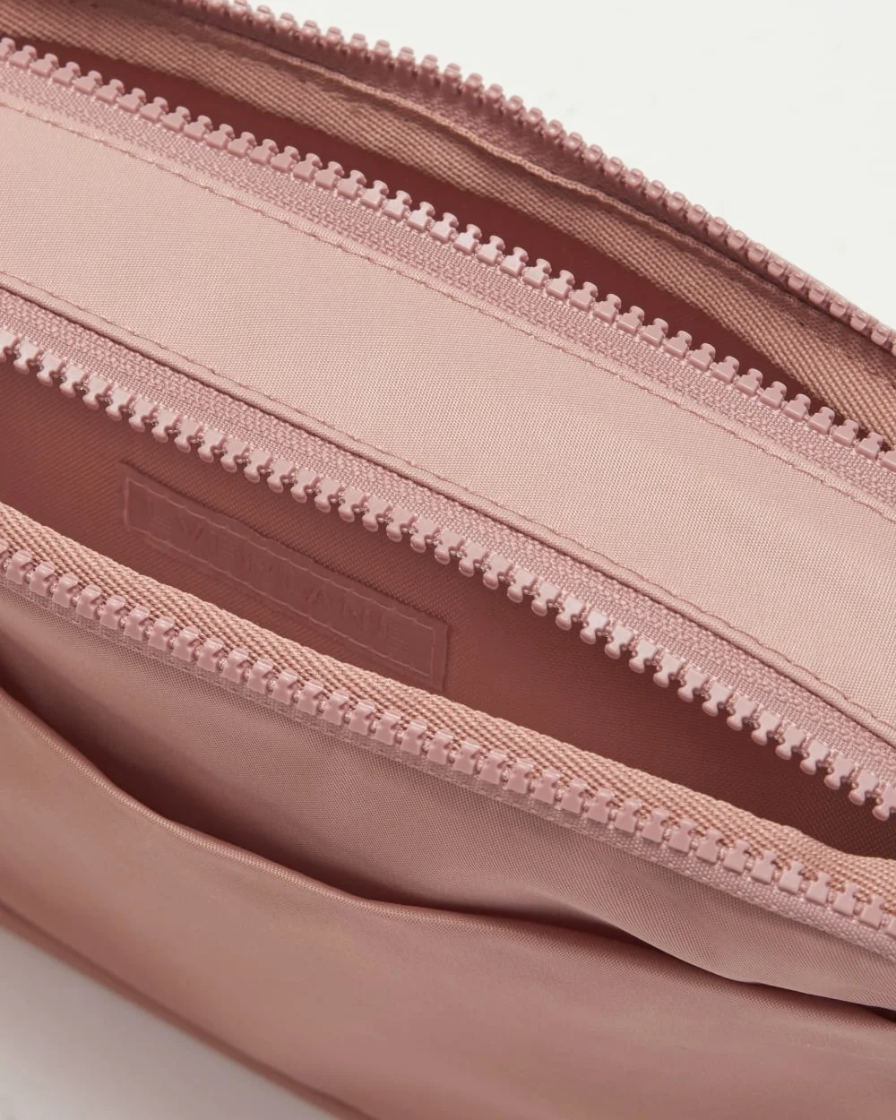 The Recycled Nylon Camera Bag | Light Rose (2)