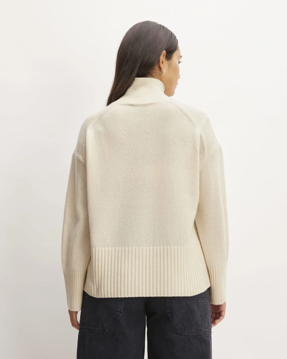 The Cashmere Oversized Turtleneck | Bone (2)