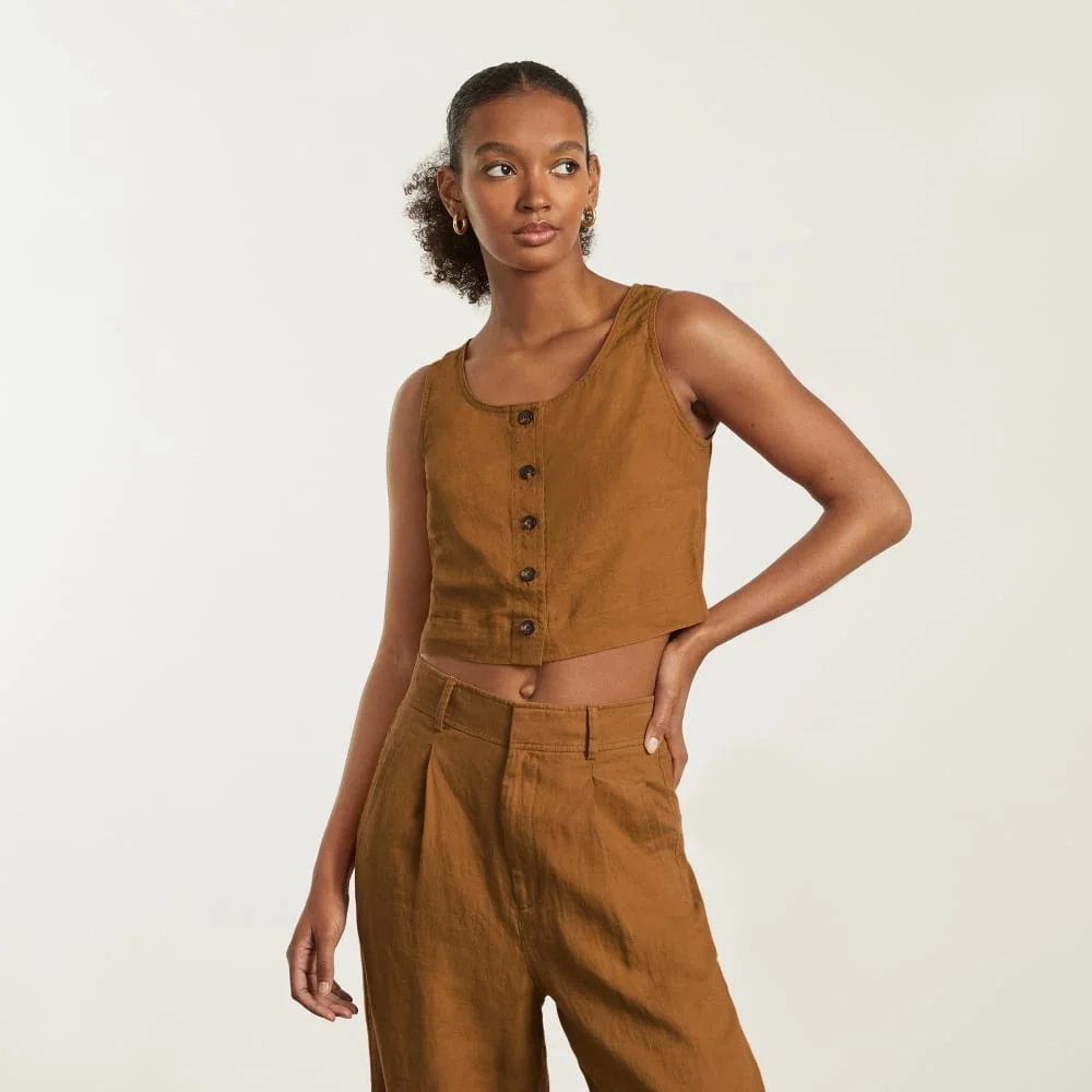 The Linen Button-Front Crop Tank | Tawny Brown (2)