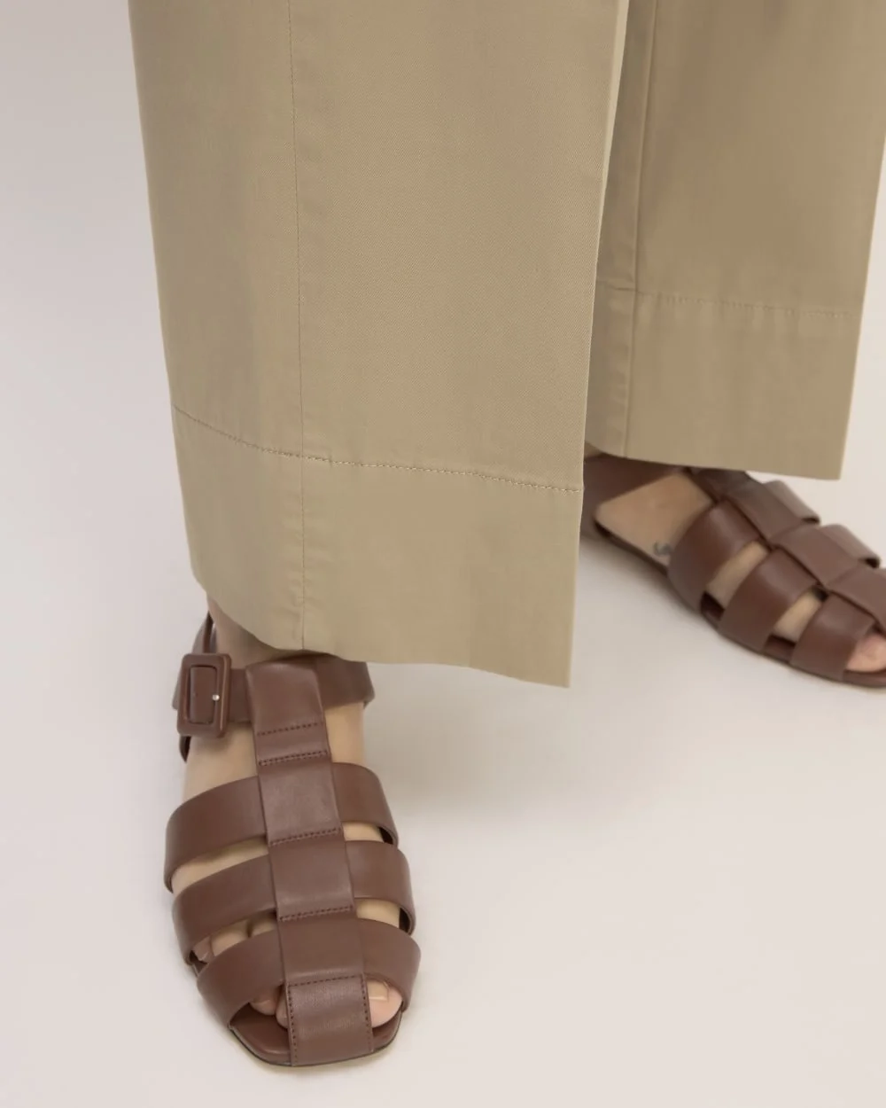 The Easy Pant | Trench Coat Khaki (2)