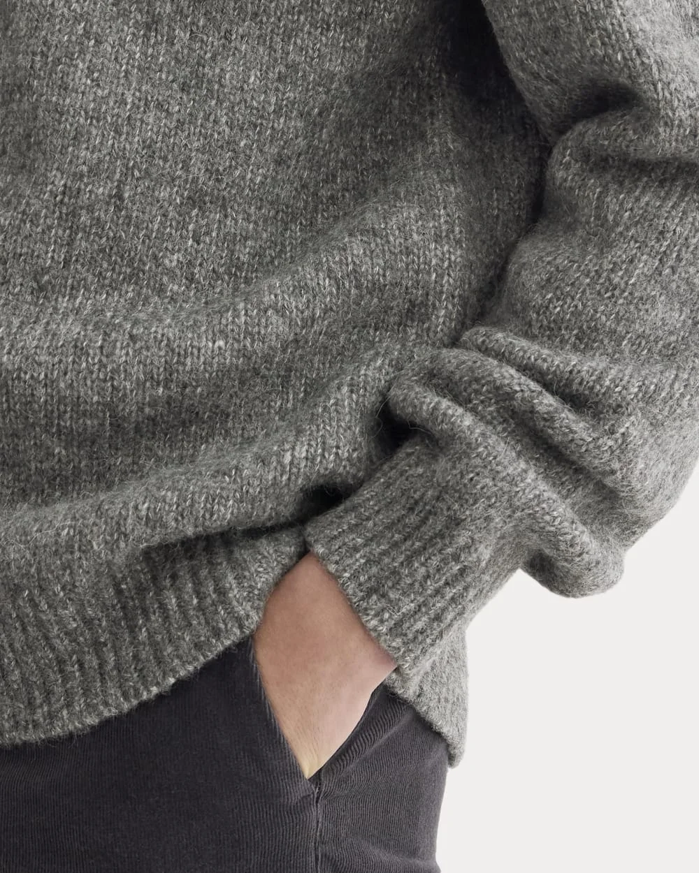 The Cloud Crewneck Sweater | Heather Charcoal (2)