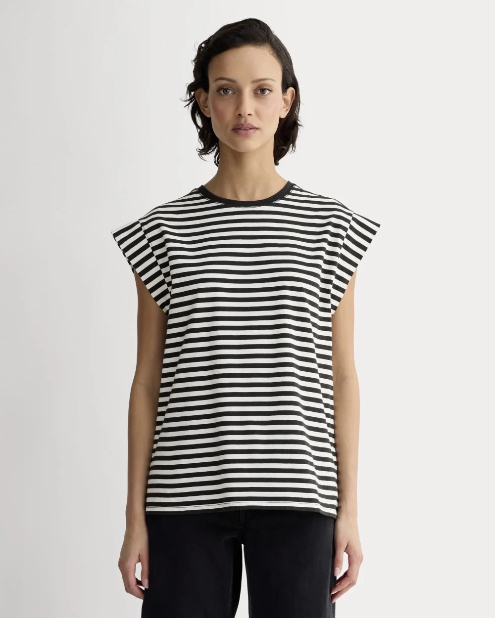 The Muscle Tee in Essential Cotton | Bone / Black