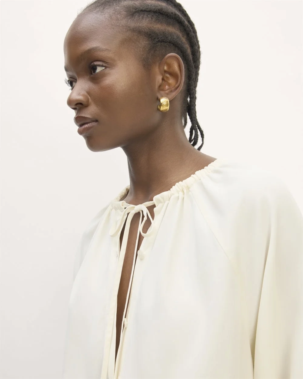 The Gathered Shirt in Butterlite | Bone (2)