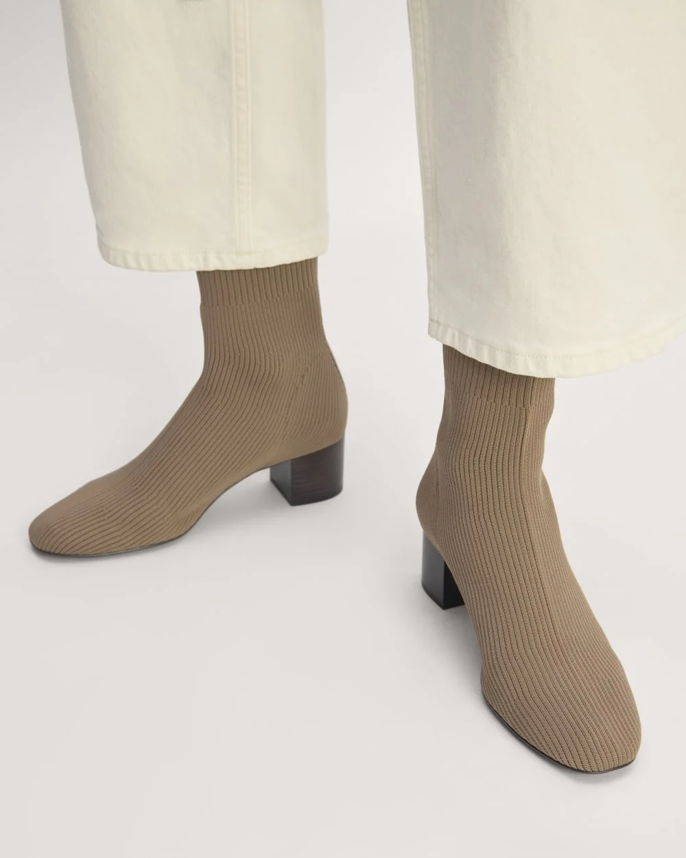 The Glove Boot  | Tan Mocha (2)