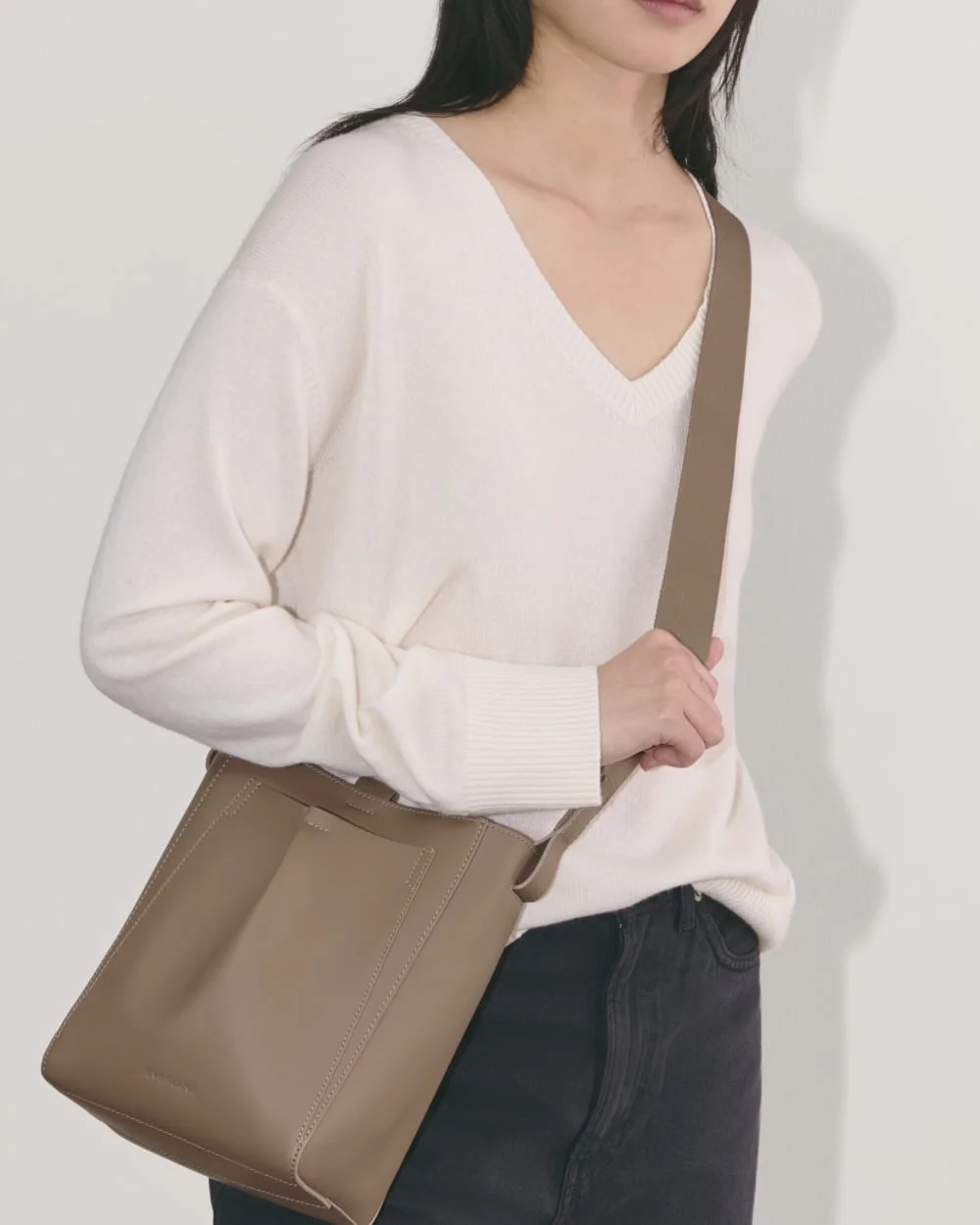 The Mini Studio Bag | Porcini Taupe (2)