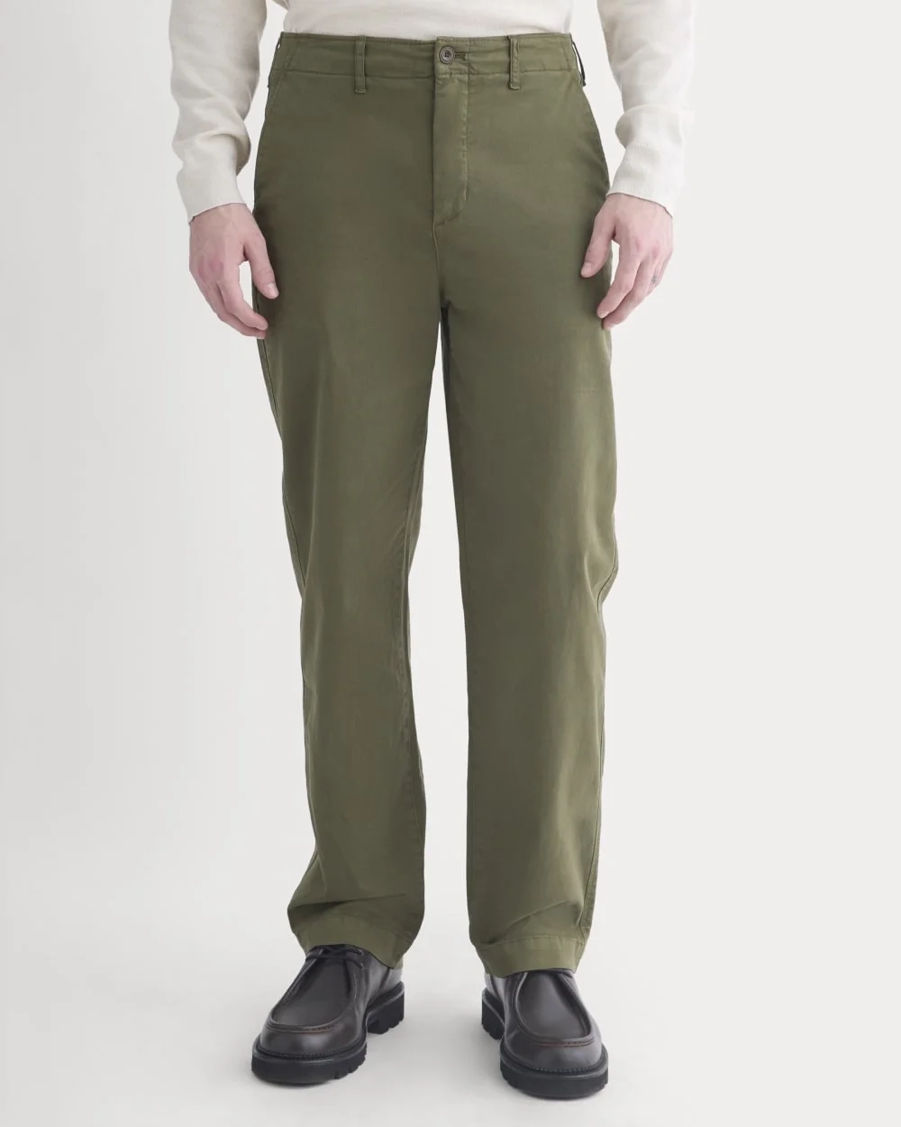 Everyday Straight-Fit Chino | Olive Night (2)