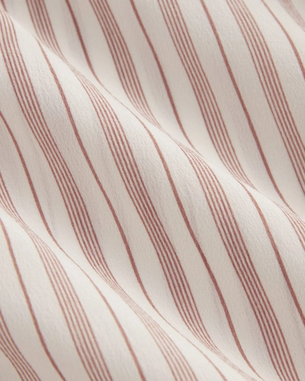 The Notch Shirt in Washable Silk | Bone / Dusky Rose (2)
