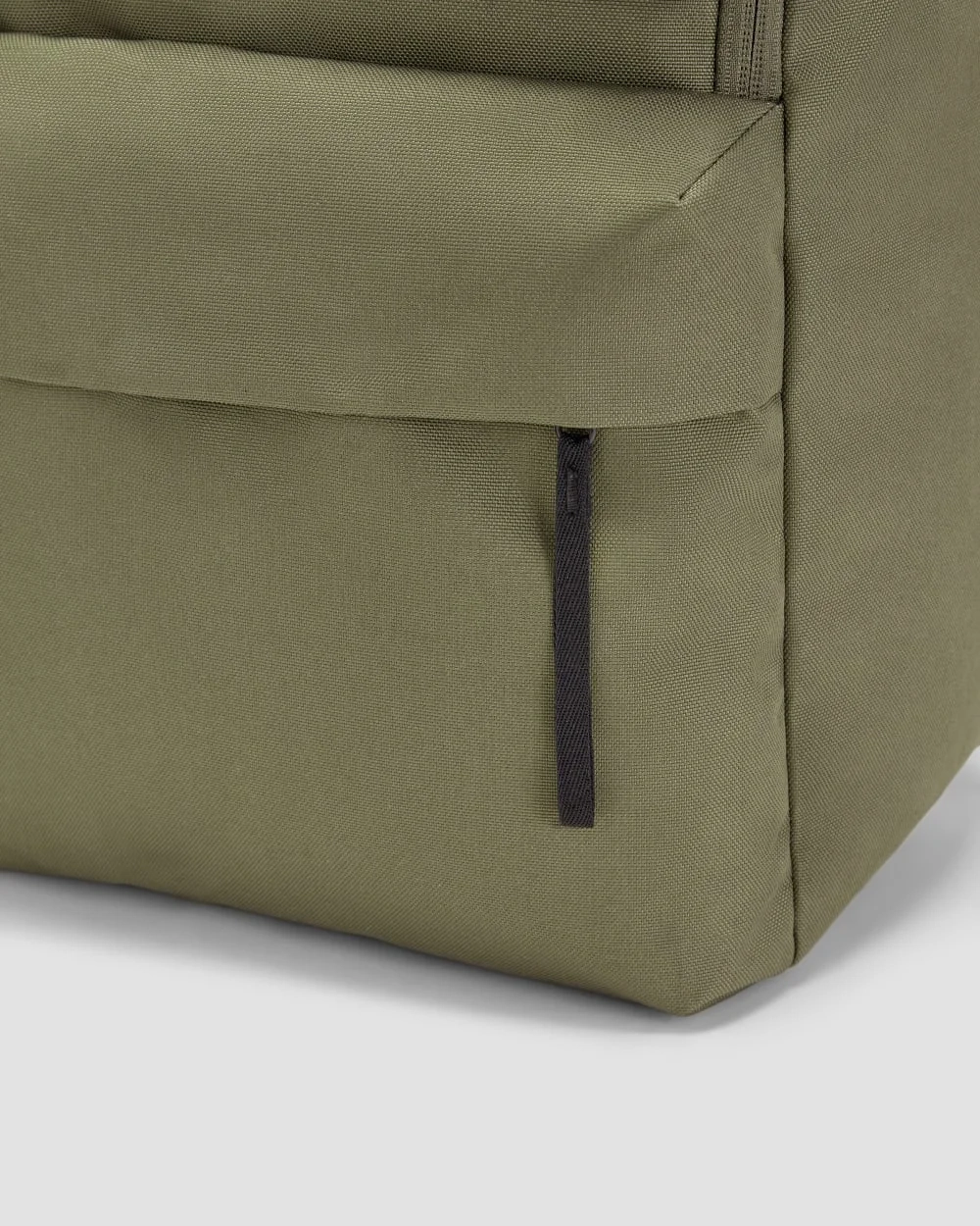 The ReNew Transit Backpack | Kalamata (2)