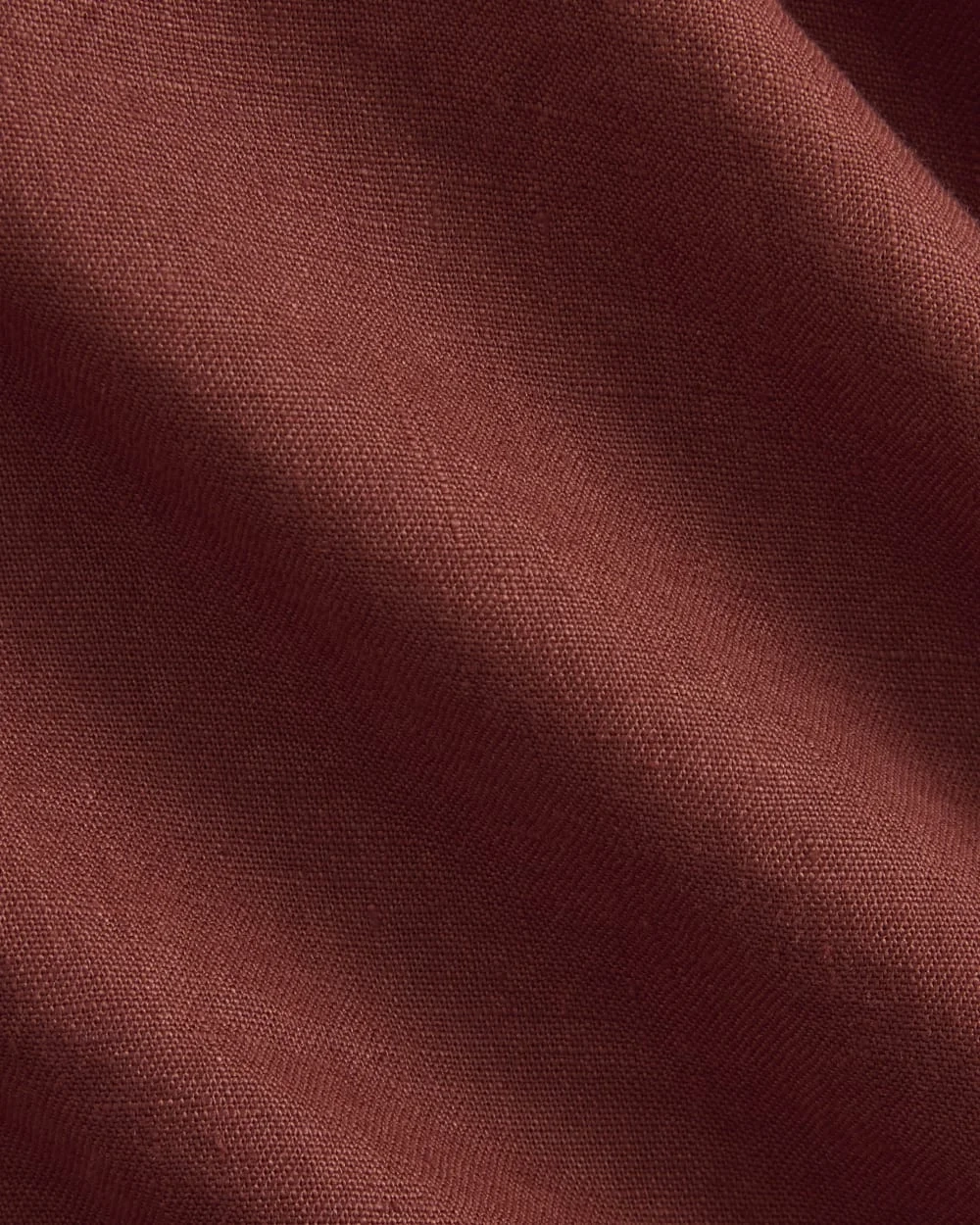 The Must-Have Shirt in Linen | Henna Red (2)