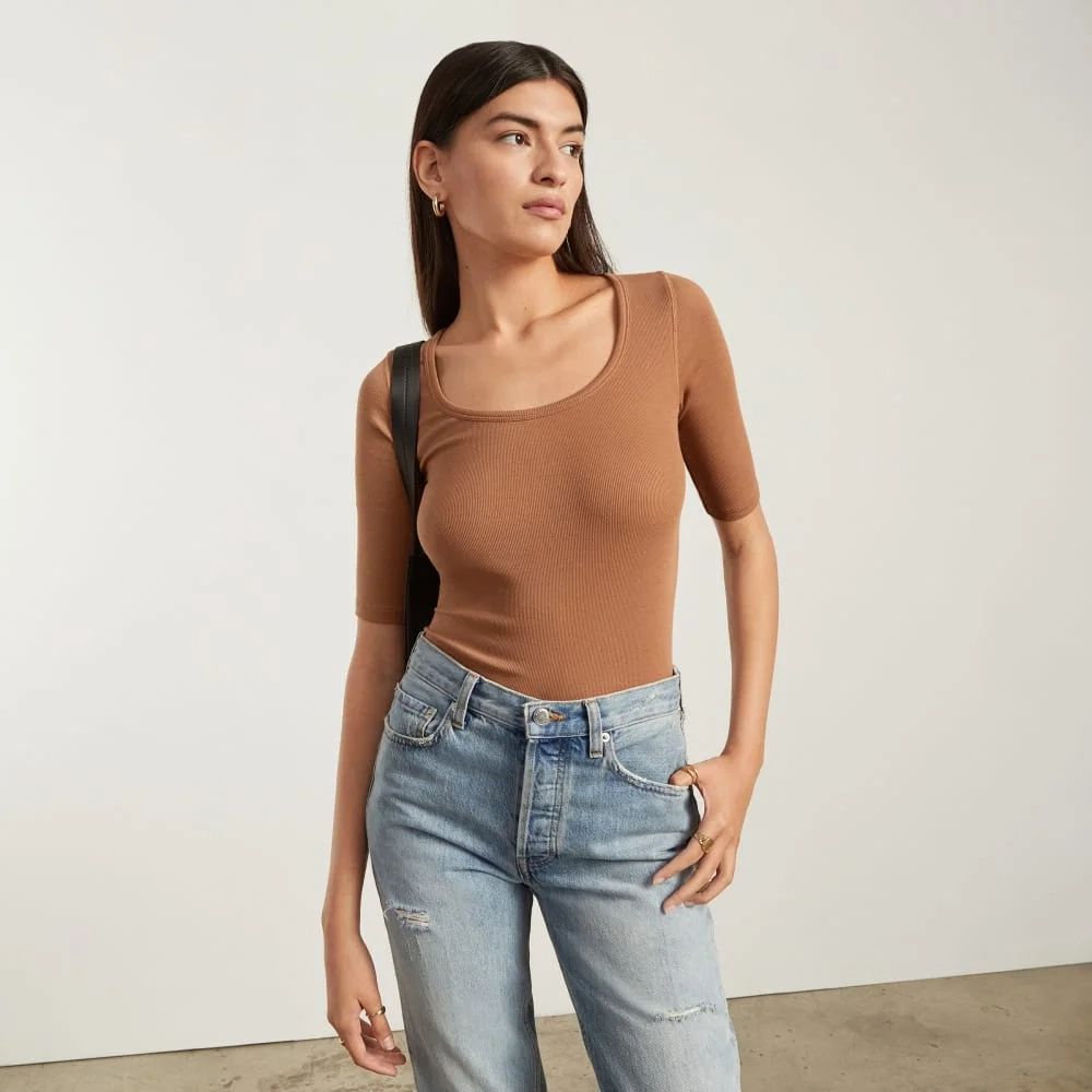 The Luxe Micro-Rib Scoop-Neck Tee | Tawny Brown (2)