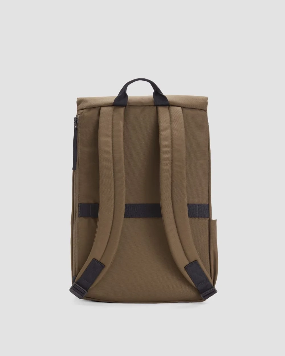 The ReNew Transit Backpack | Cocoa (2)