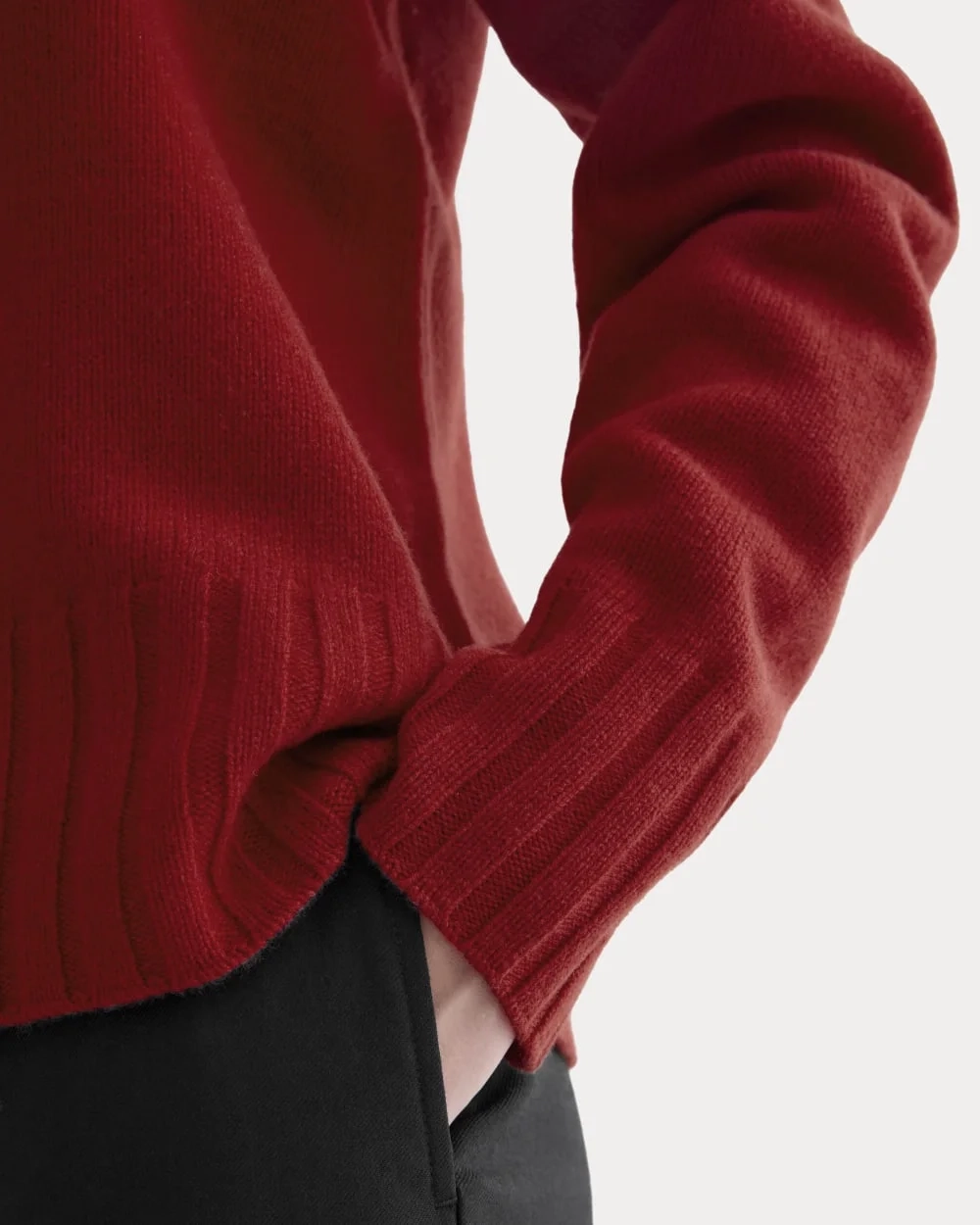 V-Neck Sweater in Extrafine Luxe Merino | Berry Red (2)