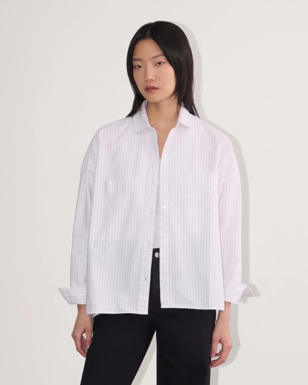 The Boxy Oxford | White / Black
