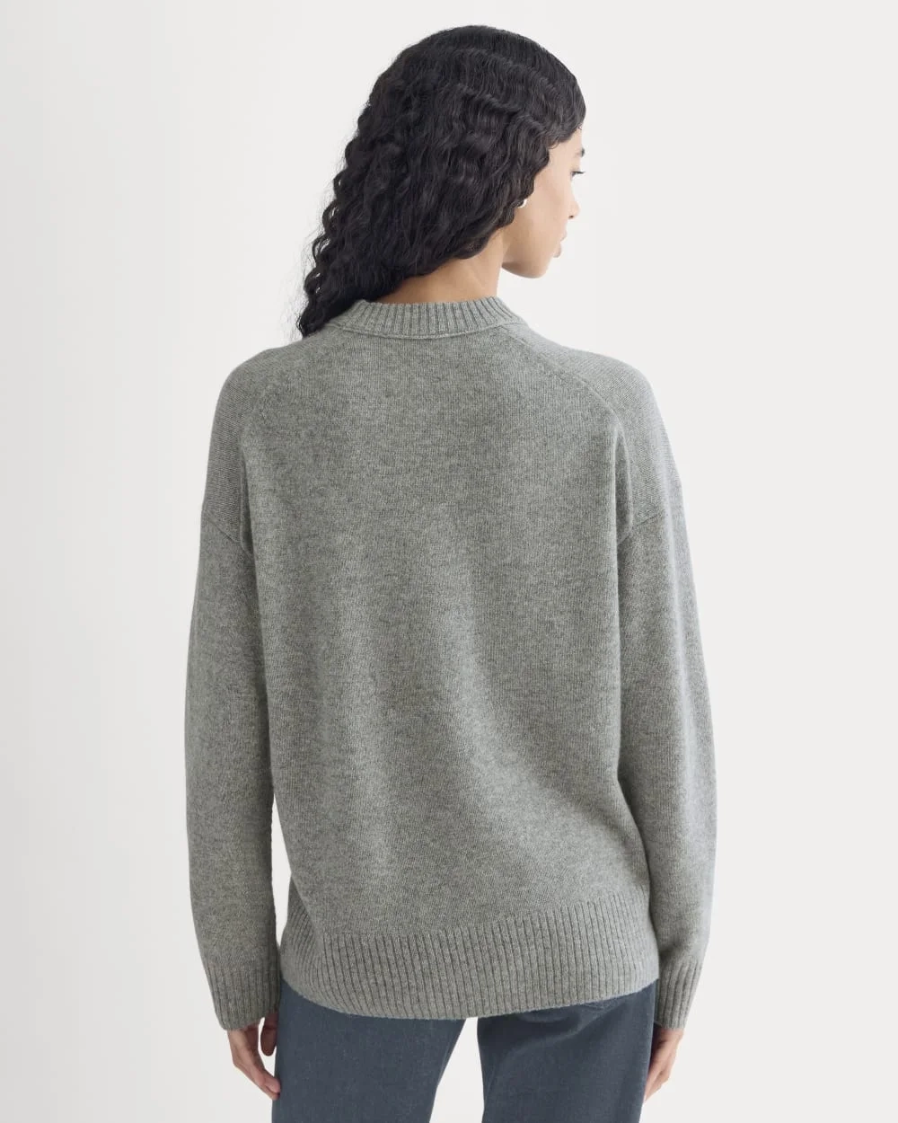 Cashmere Boyfriend Sweater | Husky Gray (2)