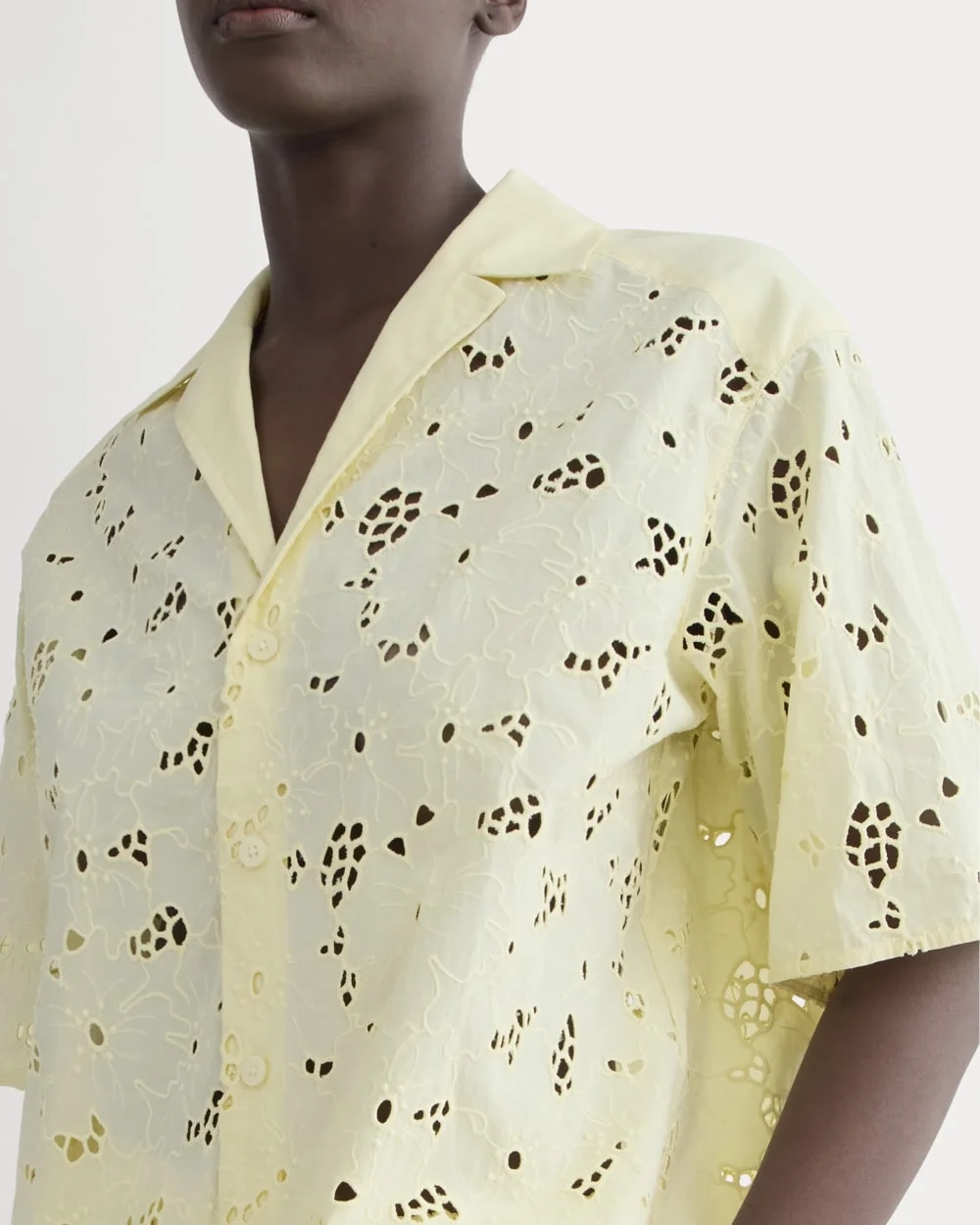 The Eyelet Camp Shirt | Light Yellow (2)