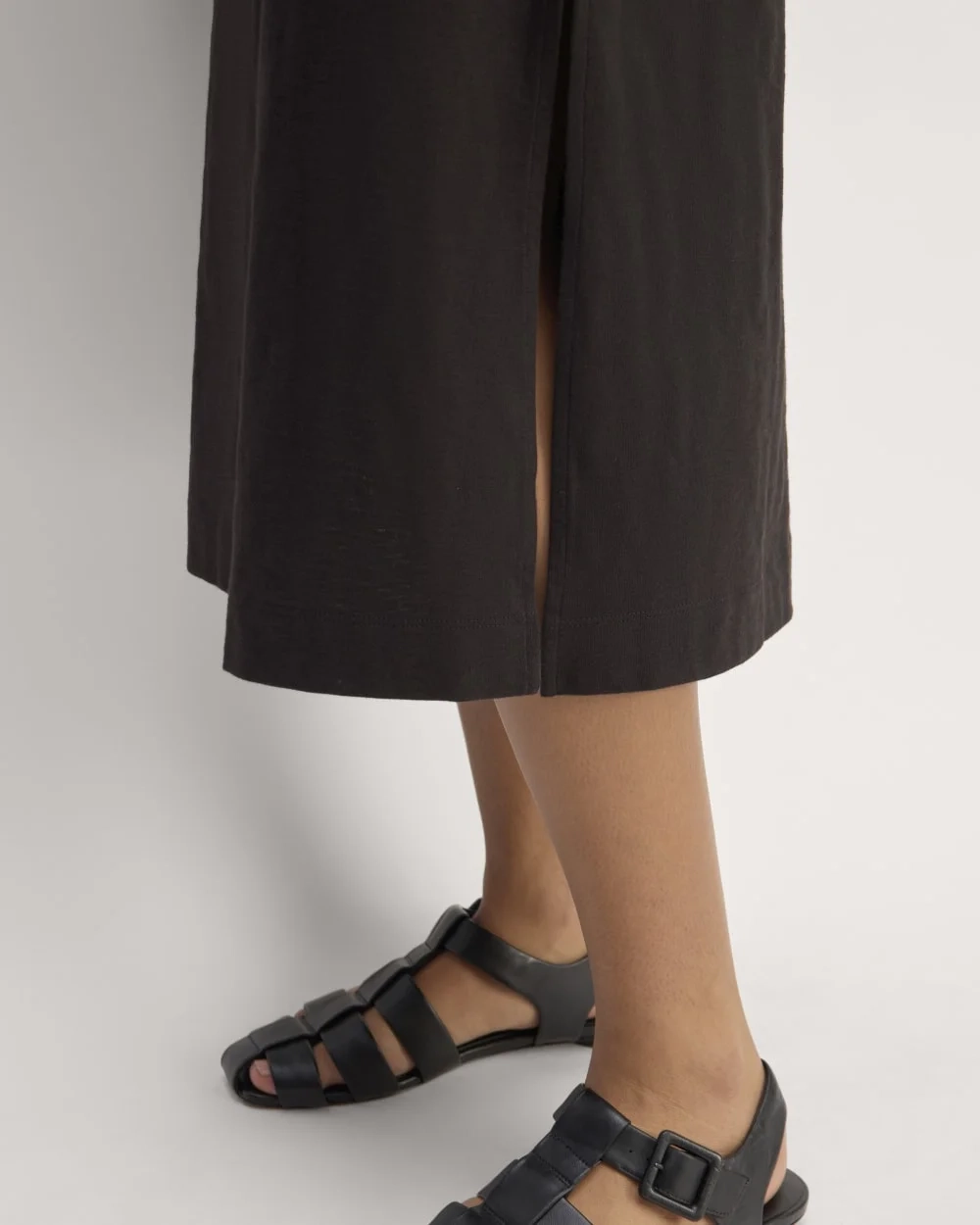 The Muscle Tee Midi Dress | Black (2)