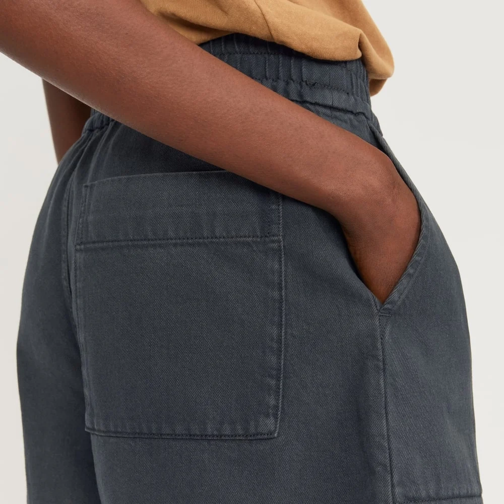 The Denim Utility Short | Ink (3)