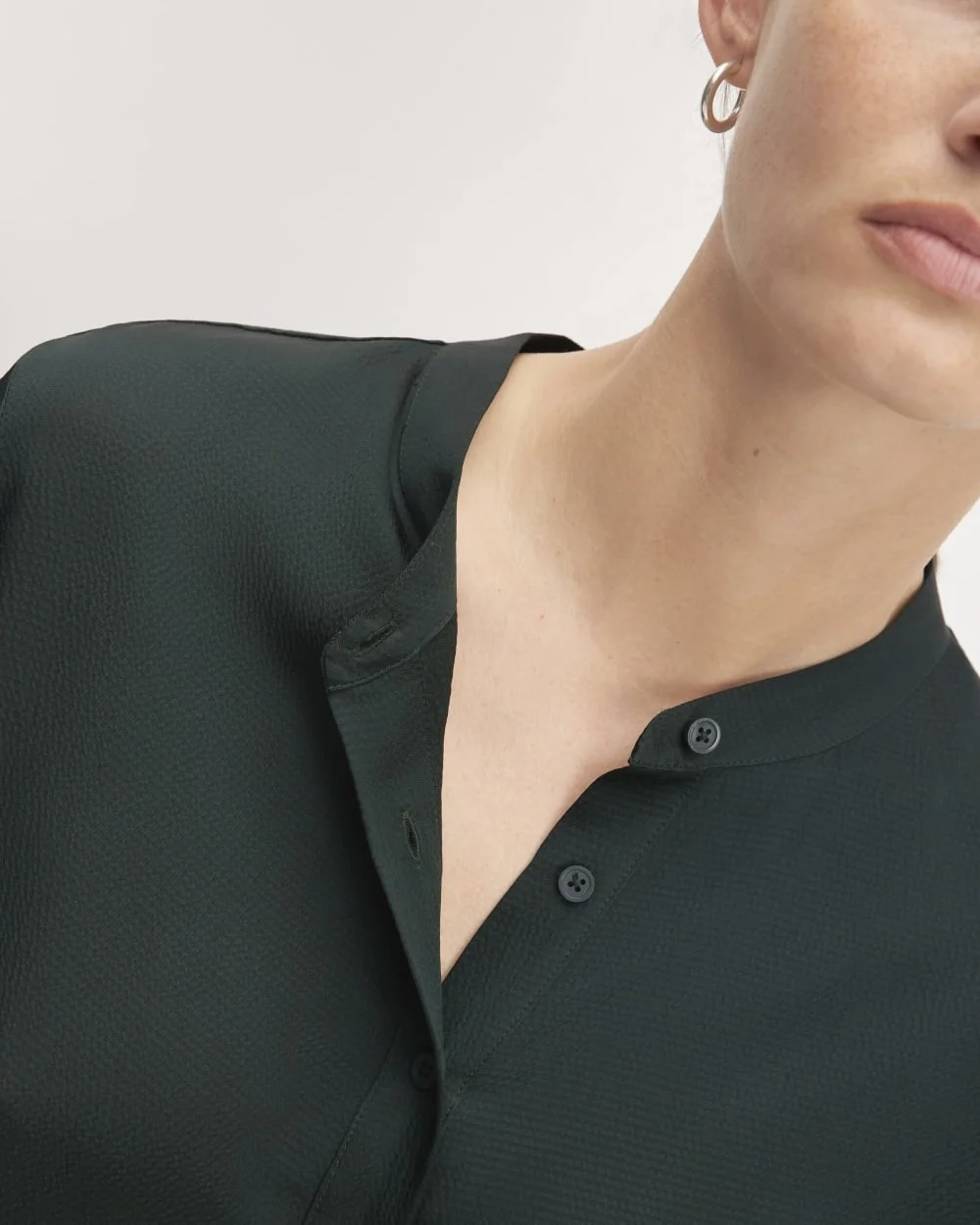 The Hammered Satin Popover Shirt | Scarab (2)
