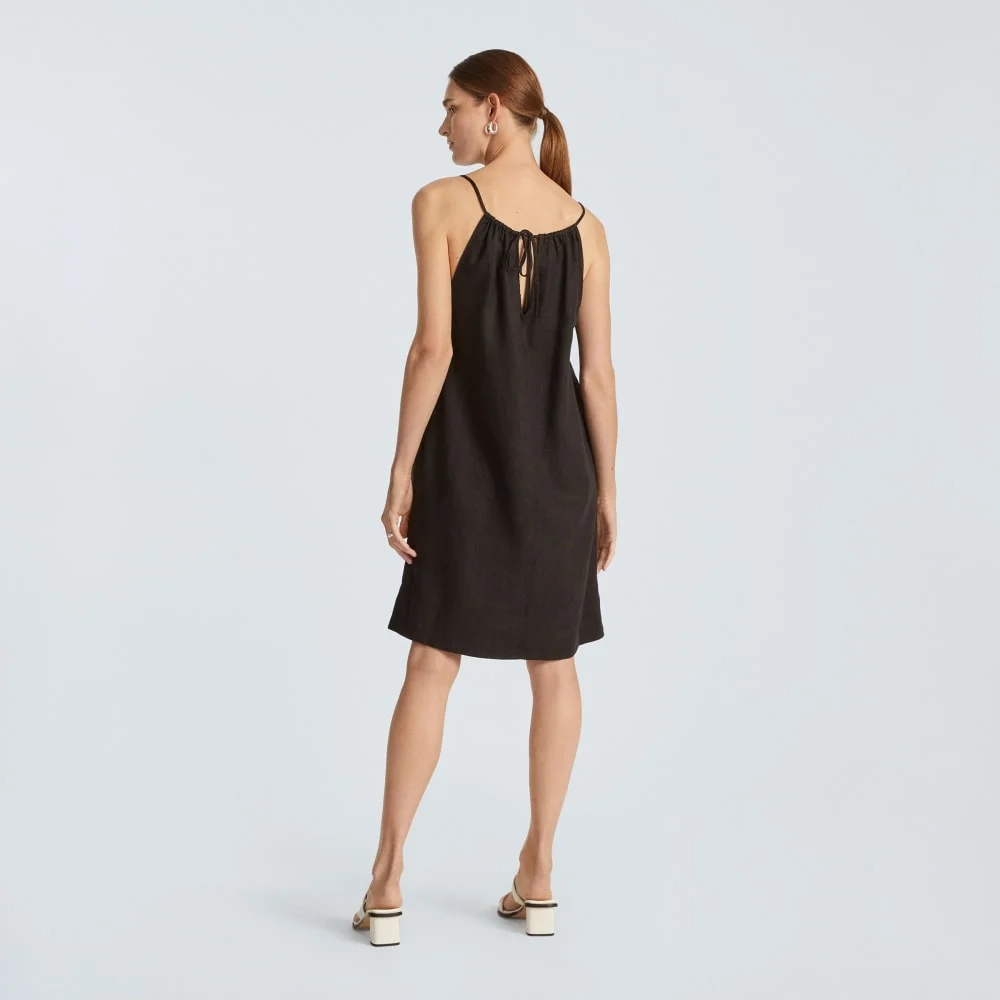 The Linen Apron Dress | Black (2)