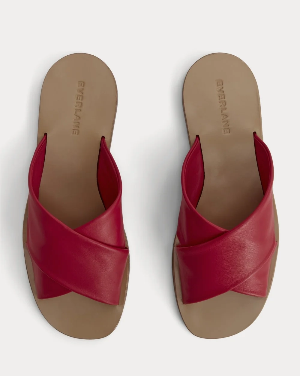 The Day Crossover Sandal | Classic Red (2)