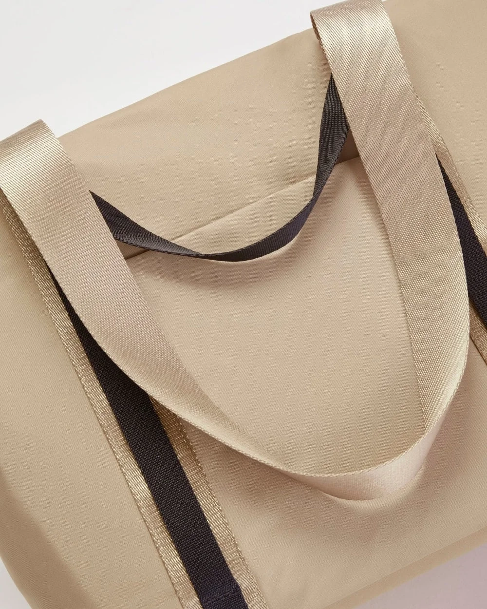The Recycled Nylon Tote | Khaki (2)
