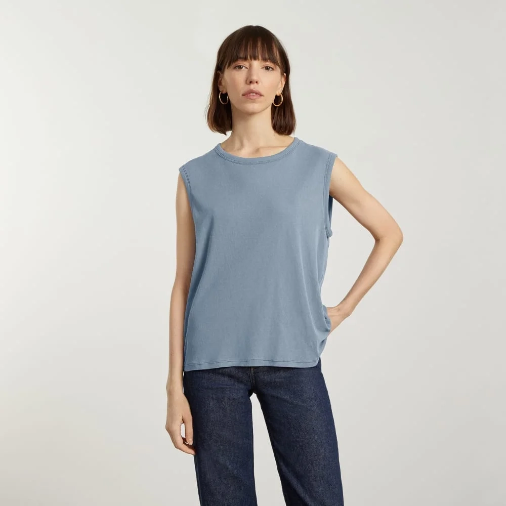 The Air Muscle Tank  | Dusty Blue (2)