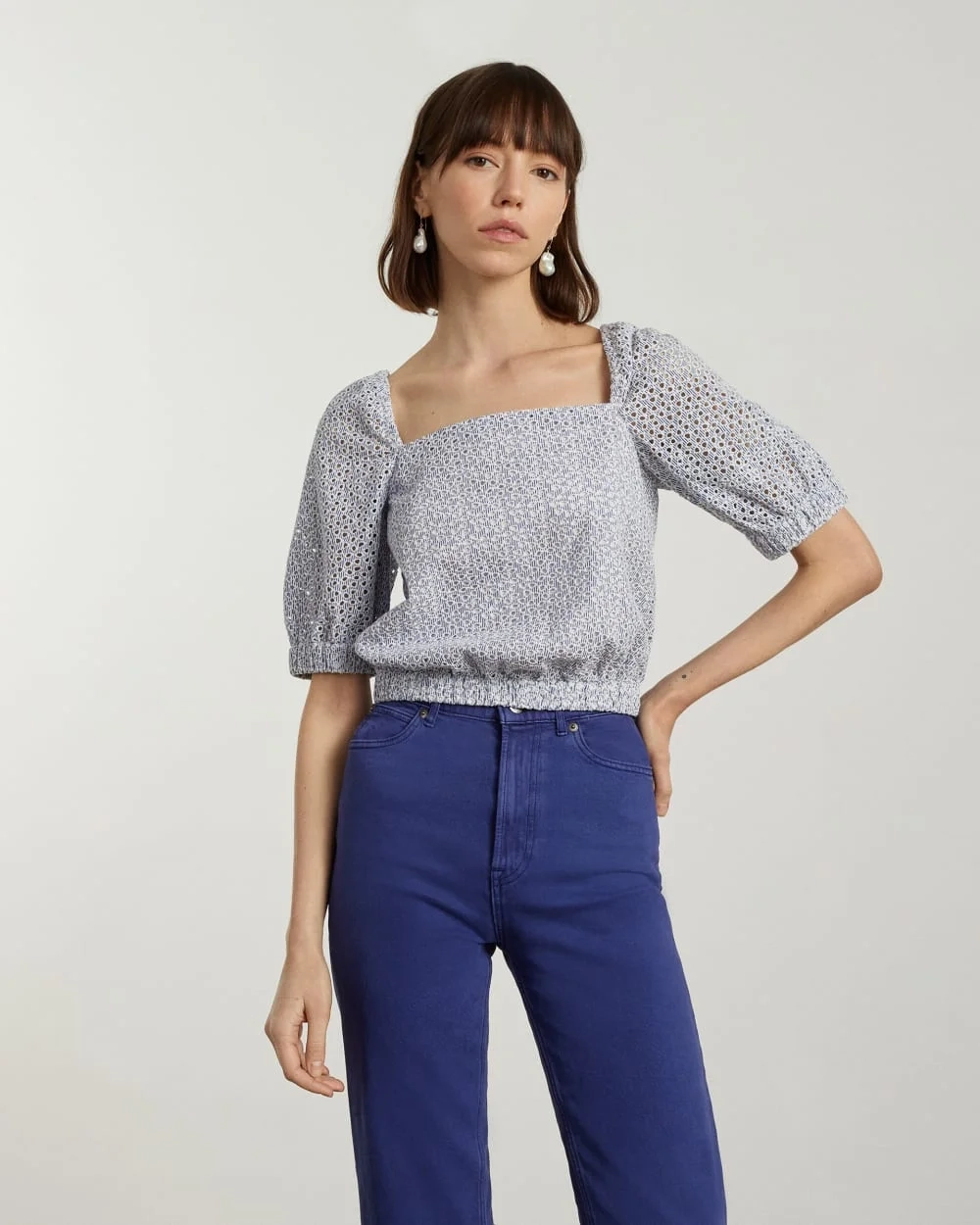 The Eyelet Puff Sleeve Top | Deep Blue / White (2)