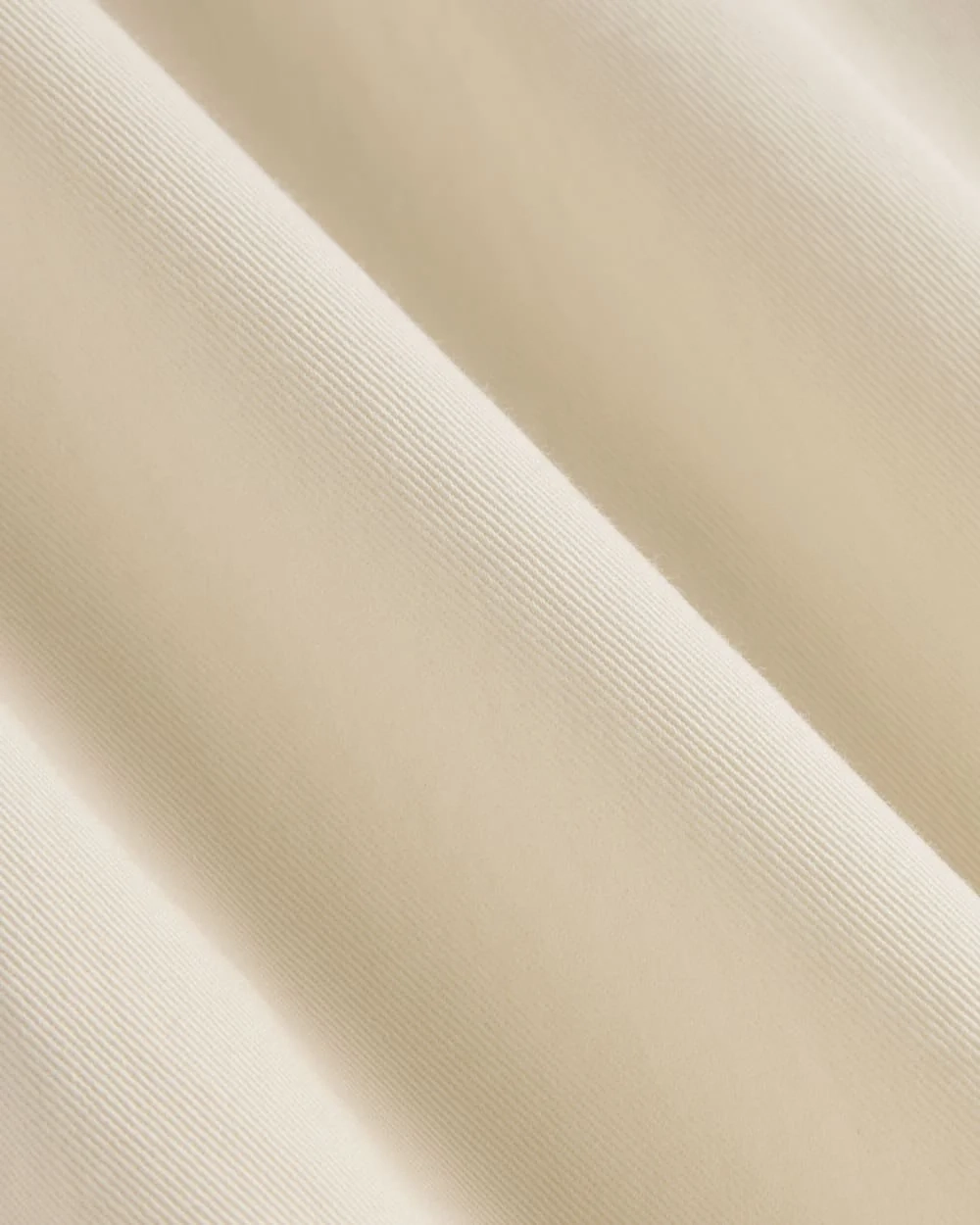 The Easy Short | Canvas (3)