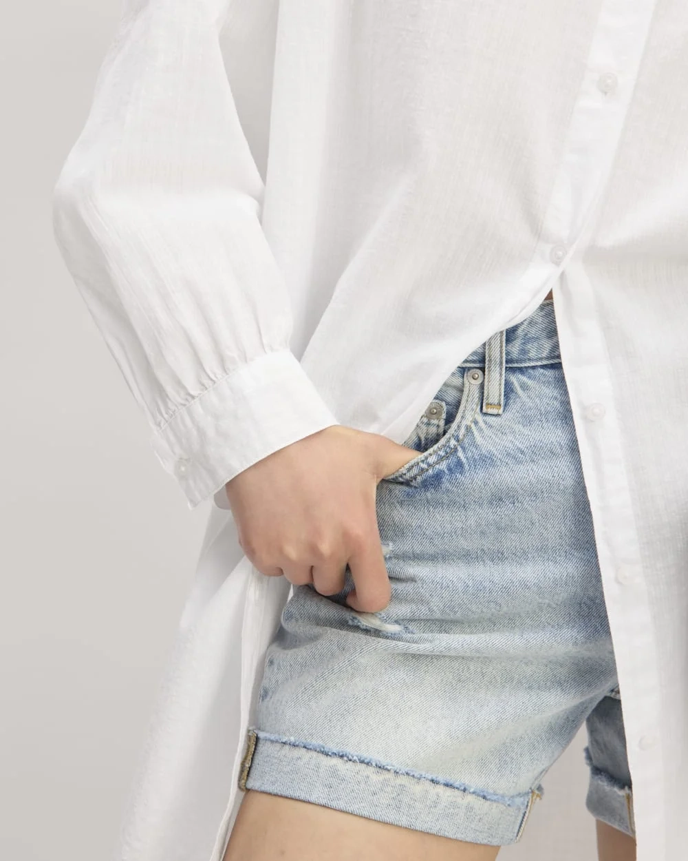 The Gauze Oversized Shirt | White (2)