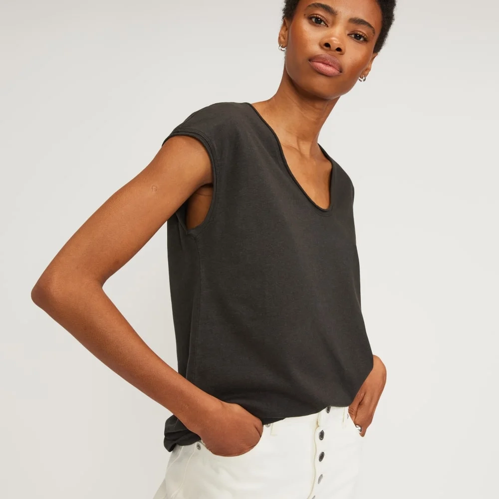 The Hemp Scoop-Neck Muscle Tee | Black (2)