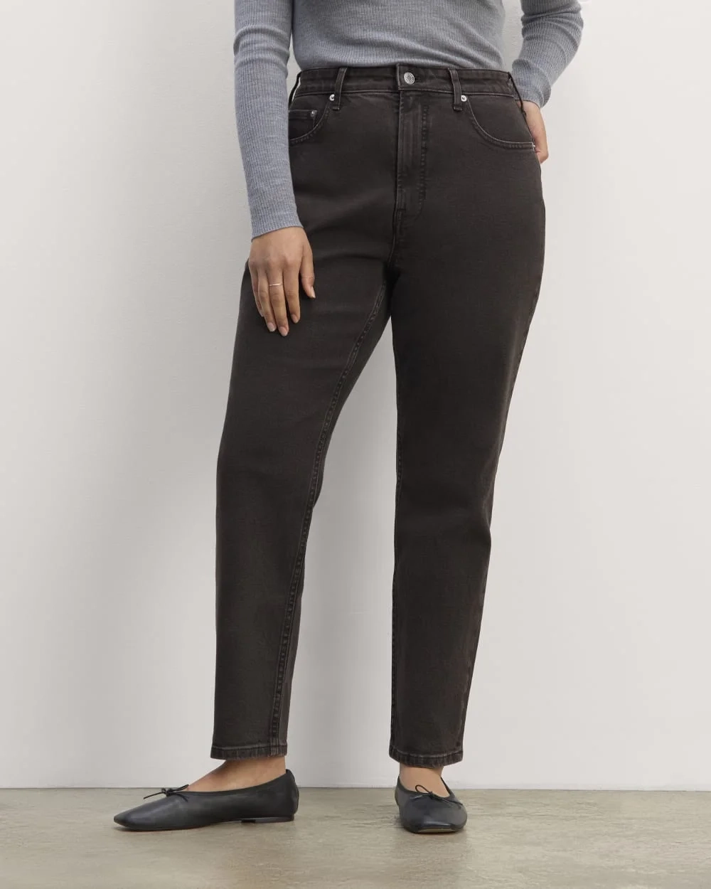 The Cheeky Hourglass Jean | Washed Black | 26.5" Inseam (3)