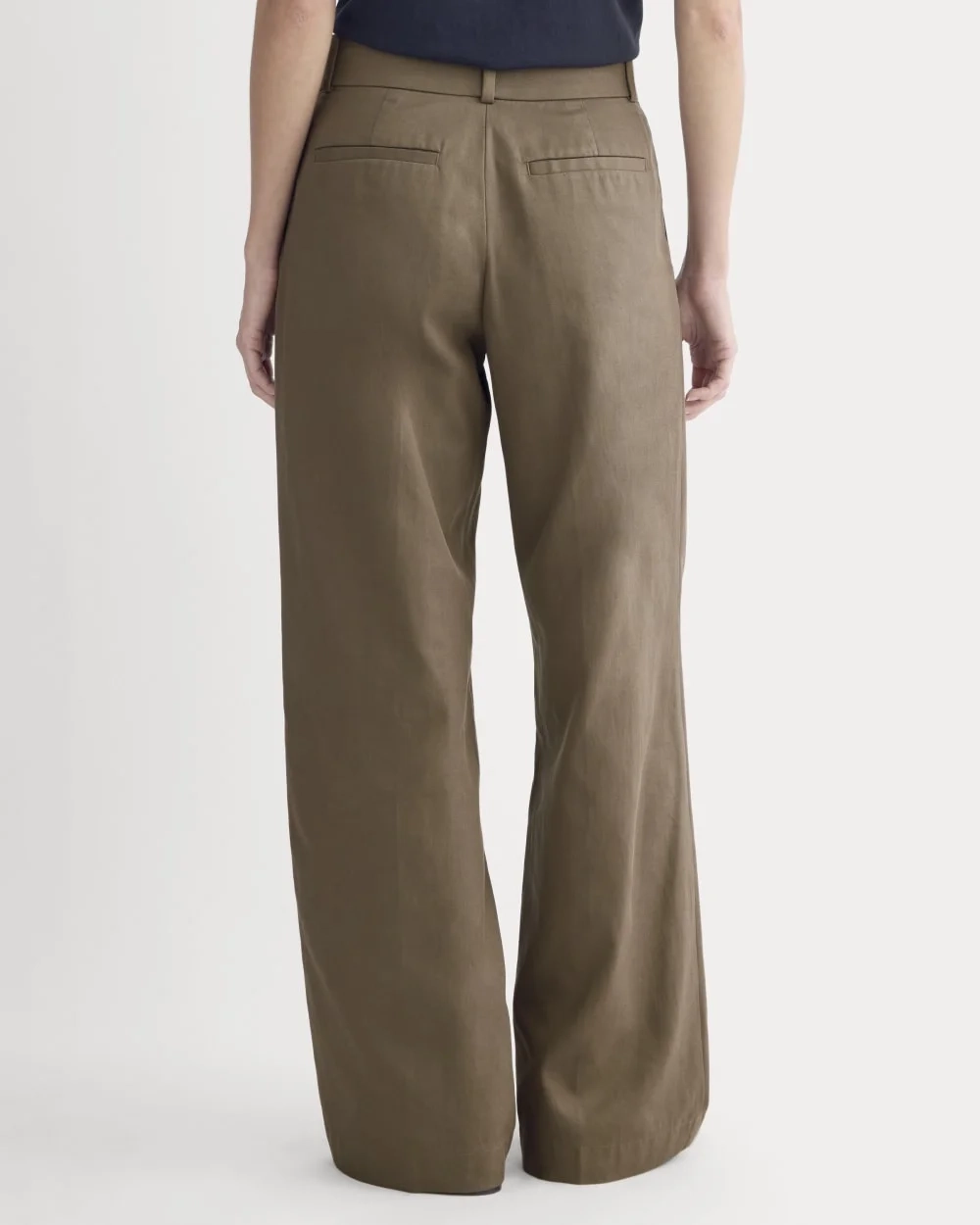 Wide-Leg Trouser in Buttersmooth | Deep Taupe | 30" Inseam (3)