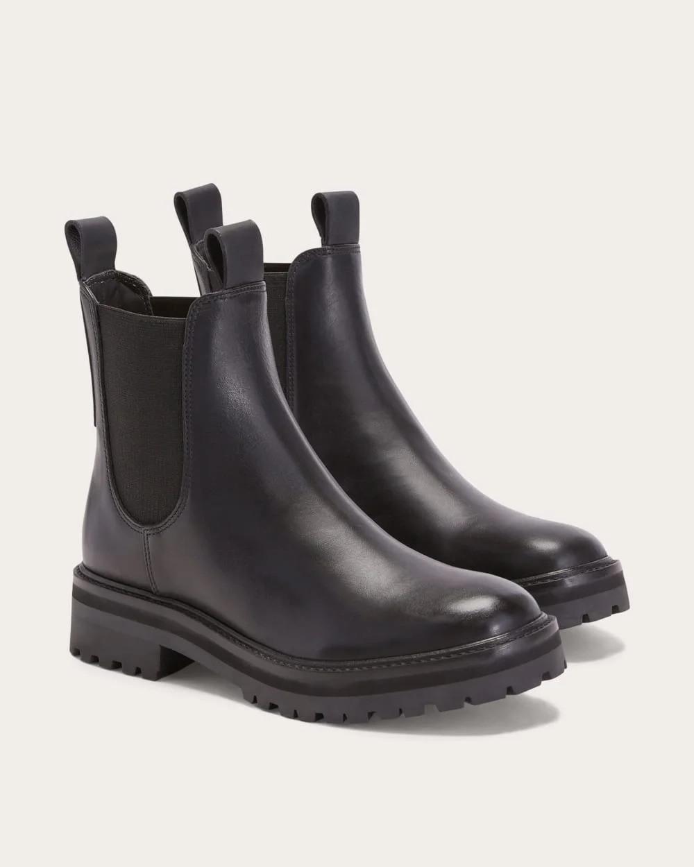 The Lug Chelsea Boot | Black (2)