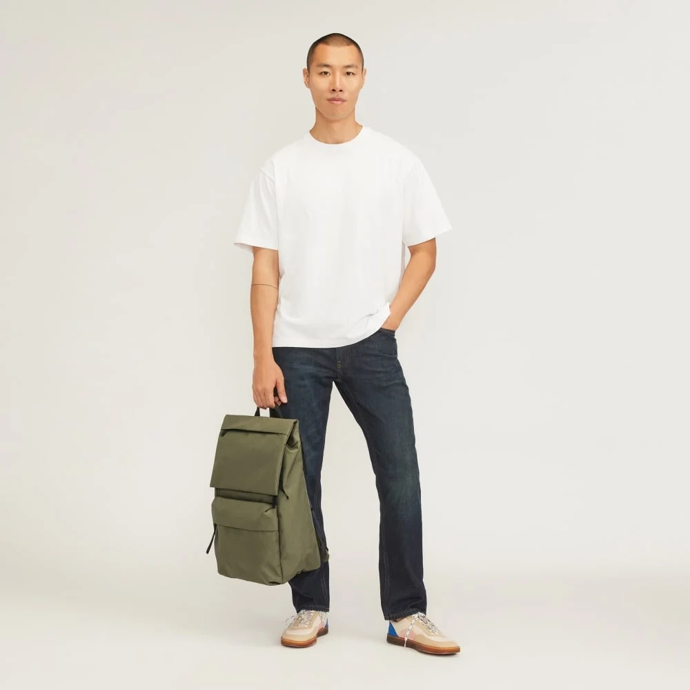 The ReNew Transit Backpack | Kalamata (2)