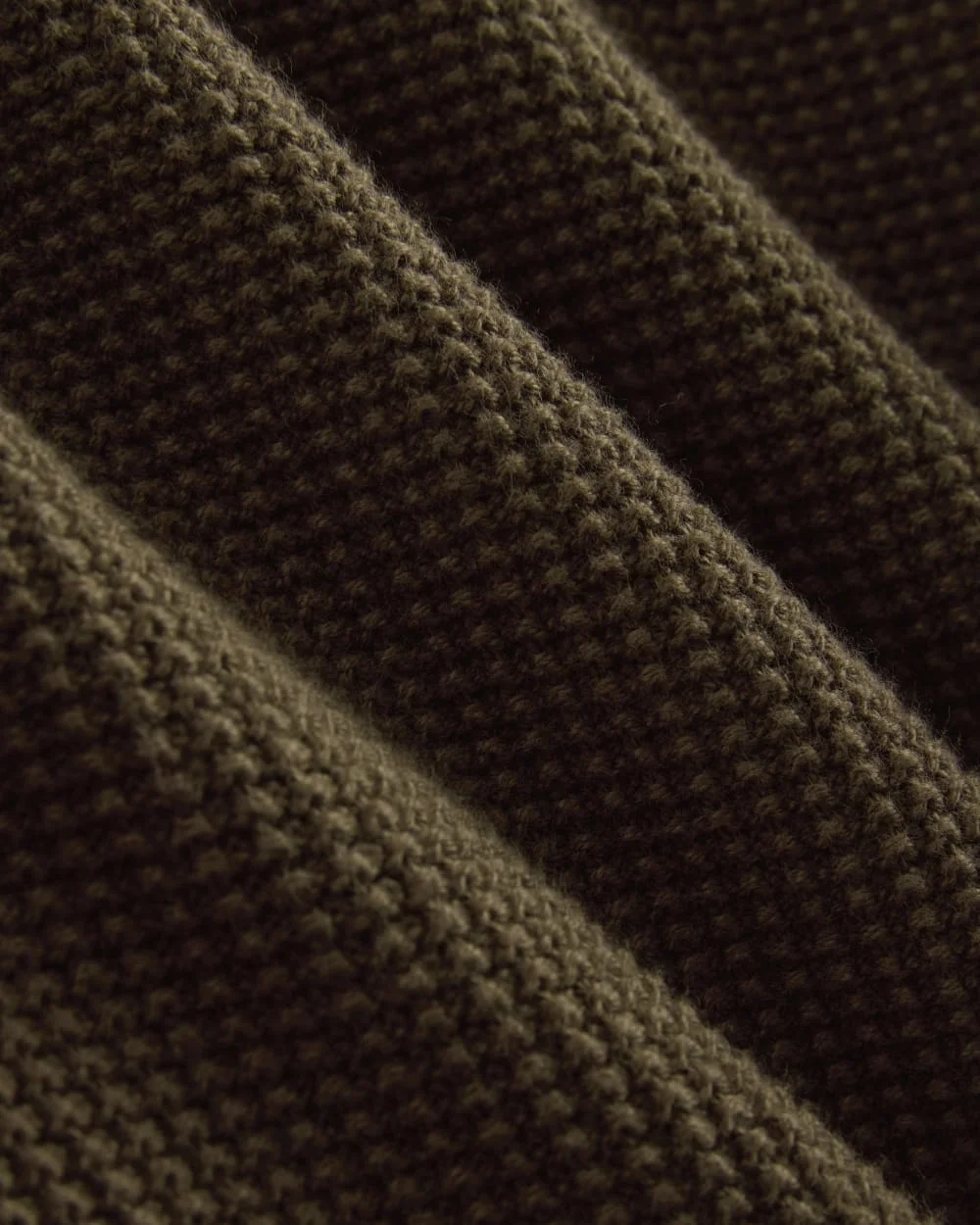 Waffle Rollneck Crew in Everyday Cotton | Cocoa (2)